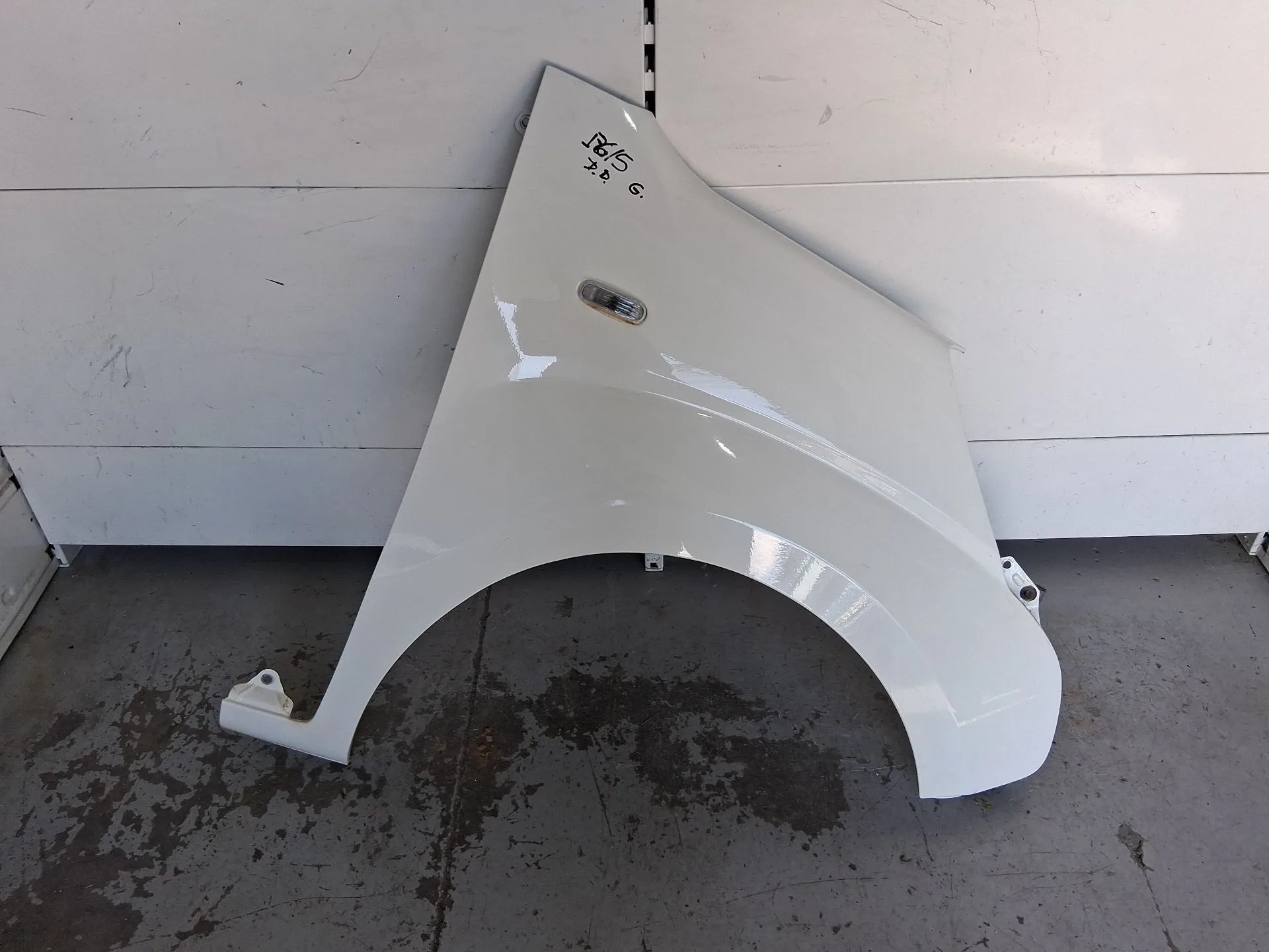 Aleta Delantera Derecha para Fiat Fiorino Furgoneta/Monovolumen (225_)