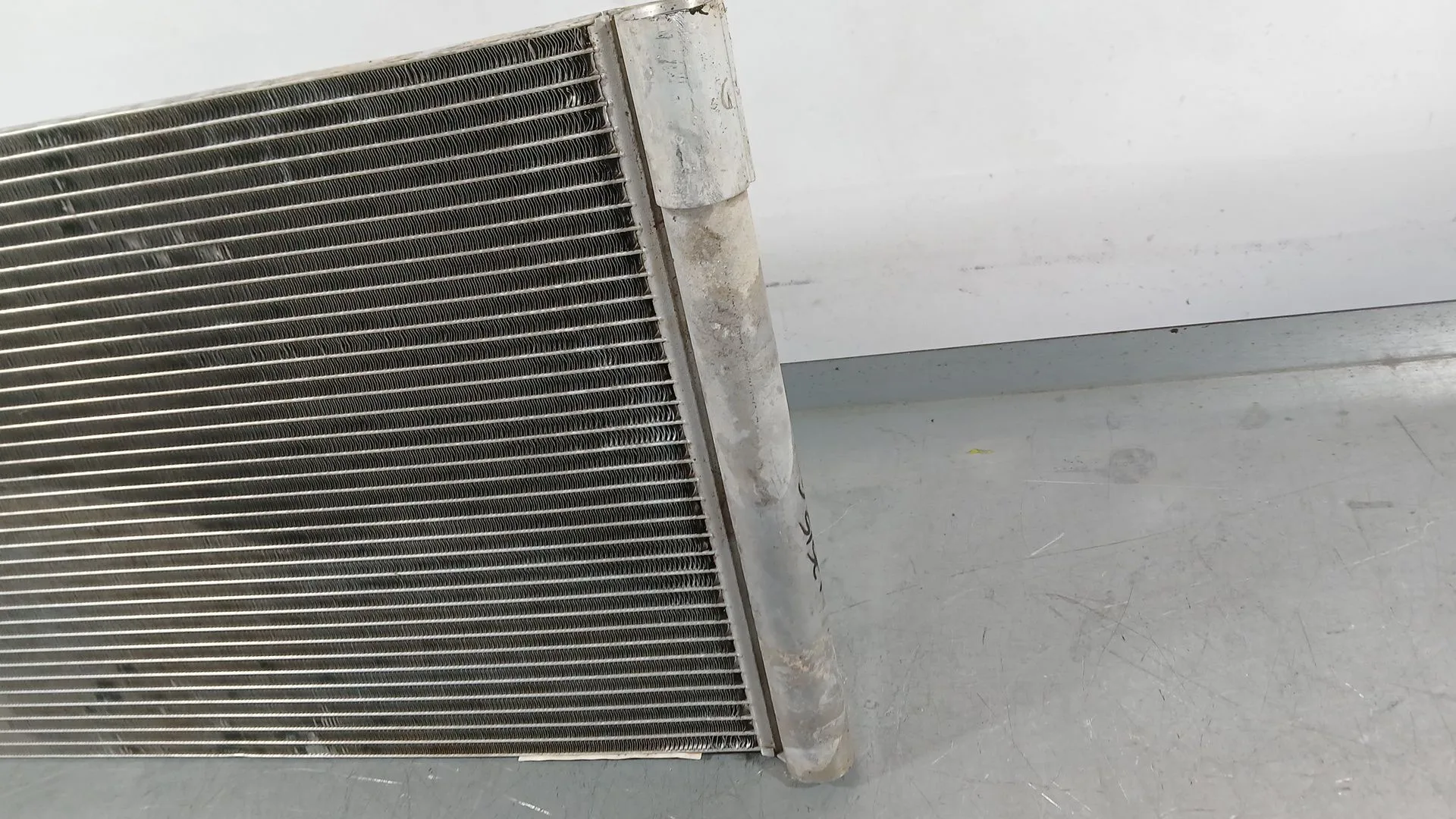 Condensador / Radiador Aire Acondicionado para Fiat Fiorino Furgoneta/Monovolumen (225_)