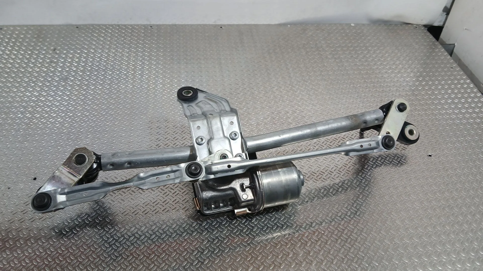 Motor Limpia Delantero para Cupra Formentor (Kmp)