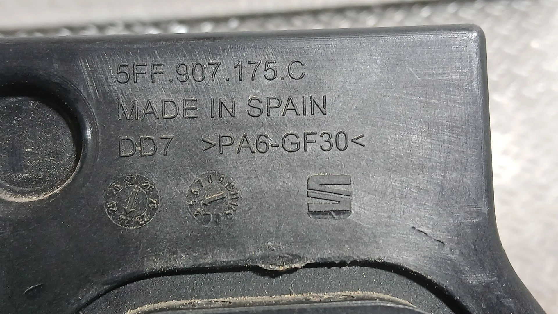 Toma De Corriente para Cupra Formentor (Kmp)