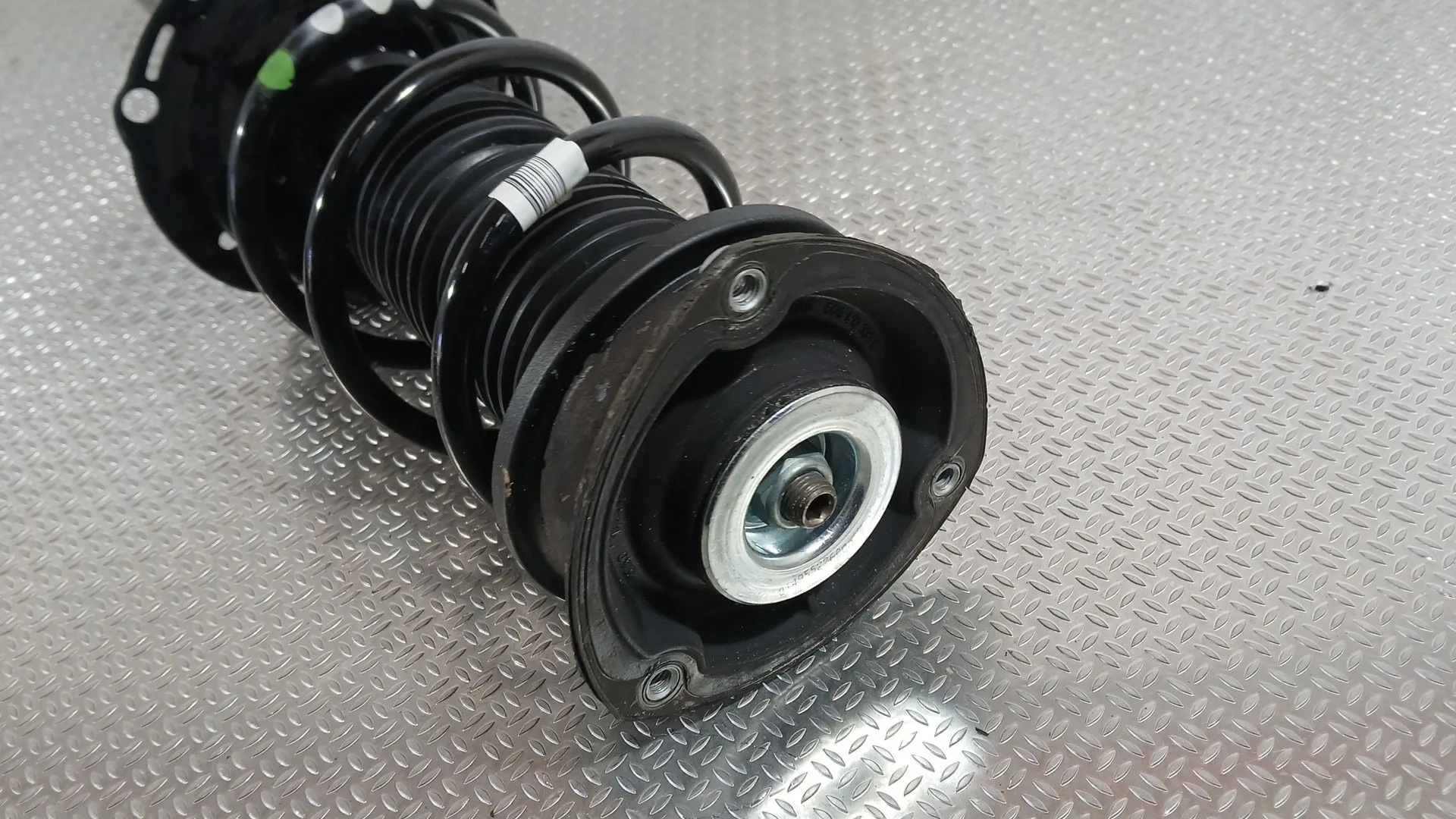 Amortiguador Delantero Derecho para Seat Ibiza V (Kj1, Kjg)