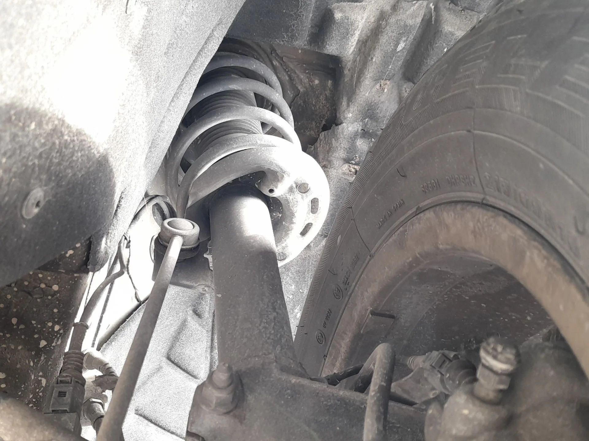Amortiguador Delantero Izquierdo para Audi Q3 (8Ub, 8Ug)