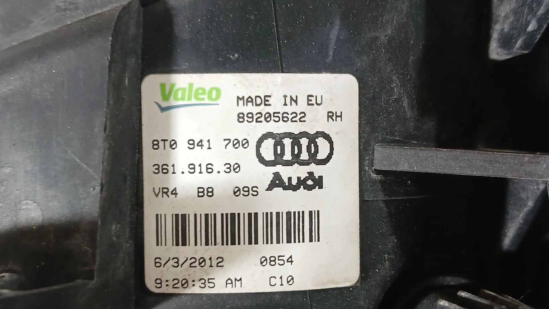 Faro Antiniebla Derecho para Audi Q3 (8Ub, 8Ug)
