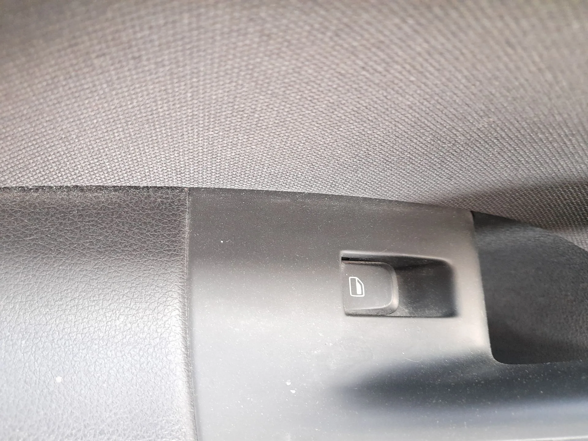 Mando Elevalunas Trasero Izquierdo para Audi Q3 (8Ub, 8Ug)