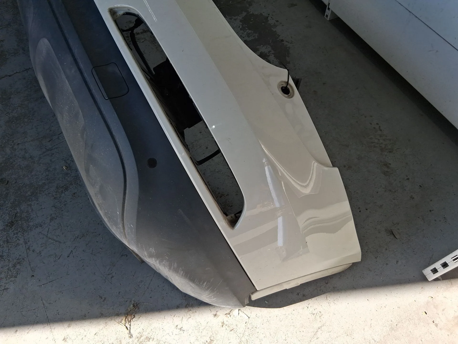 Paragolpes Trasero para Audi Q3 (8Ub, 8Ug)