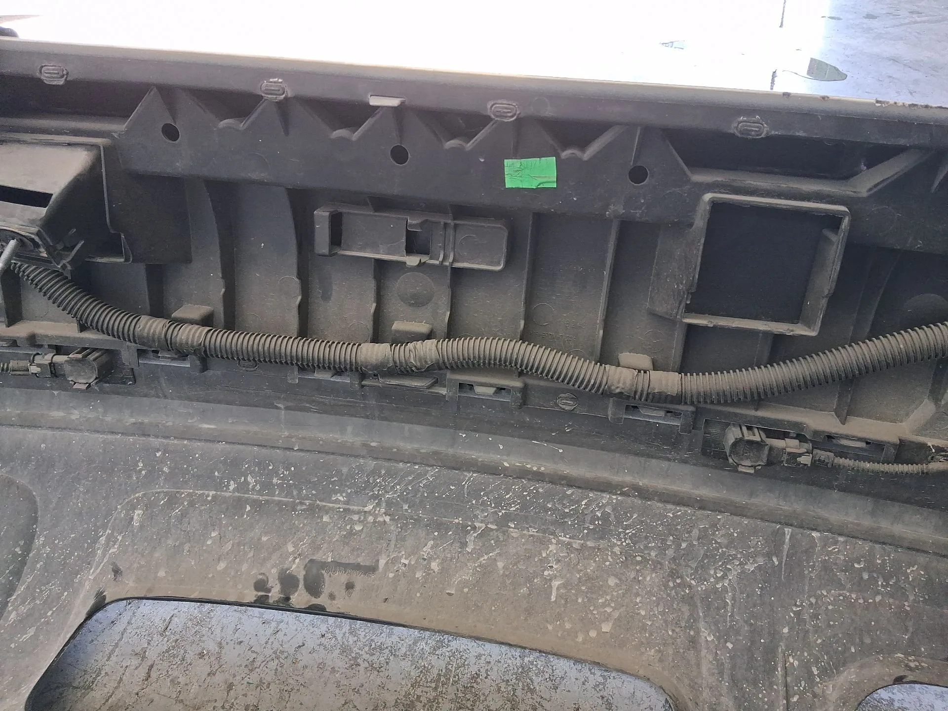 Paragolpes Trasero para Audi Q3 (8Ub, 8Ug)