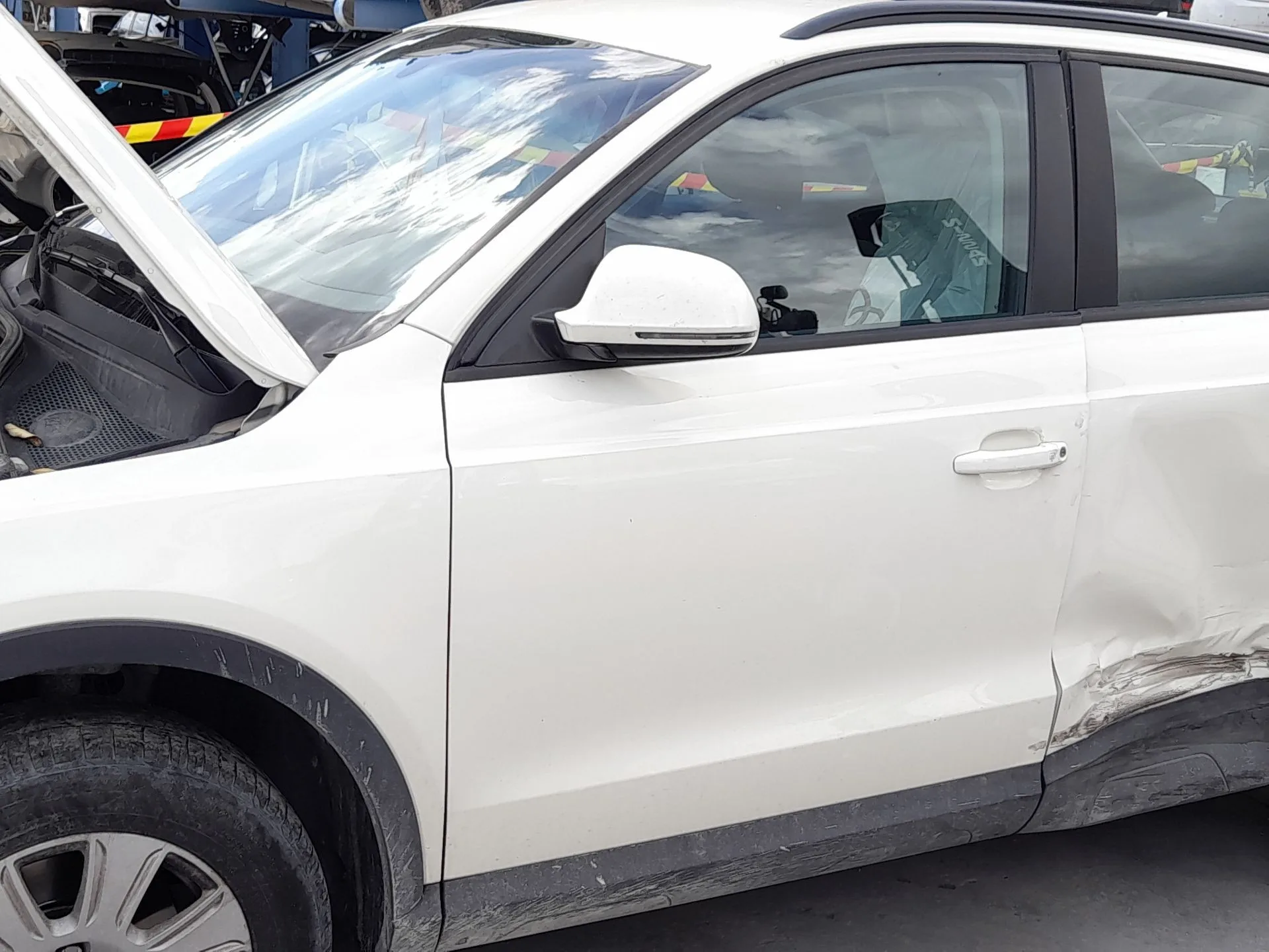 Puerta Delantera Izquierda para Audi Q3 (8Ub, 8Ug)