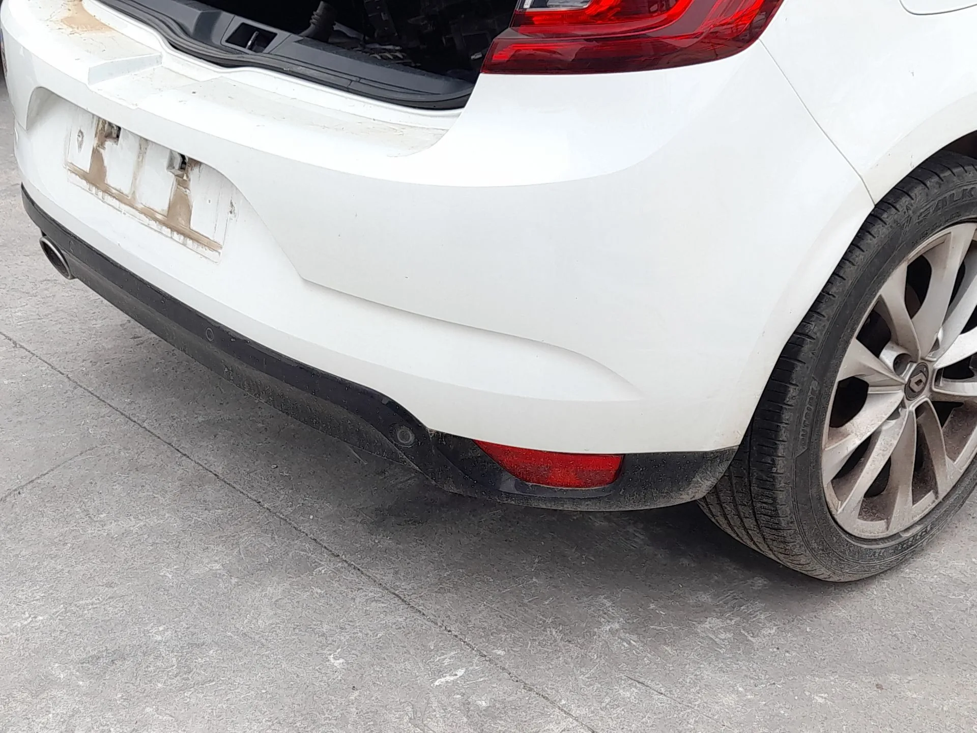 Paragolpes Trasero para Renault Megane Iv Hatchback (B9A/M/N_)