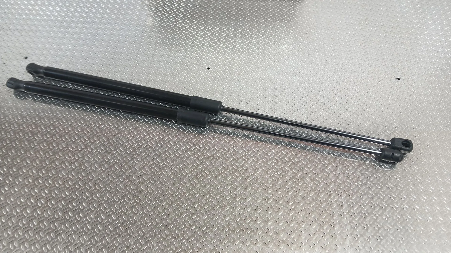 Amortiguadores Maletero / Porton para Seat Ibiza V (Kj1, Kjg)
