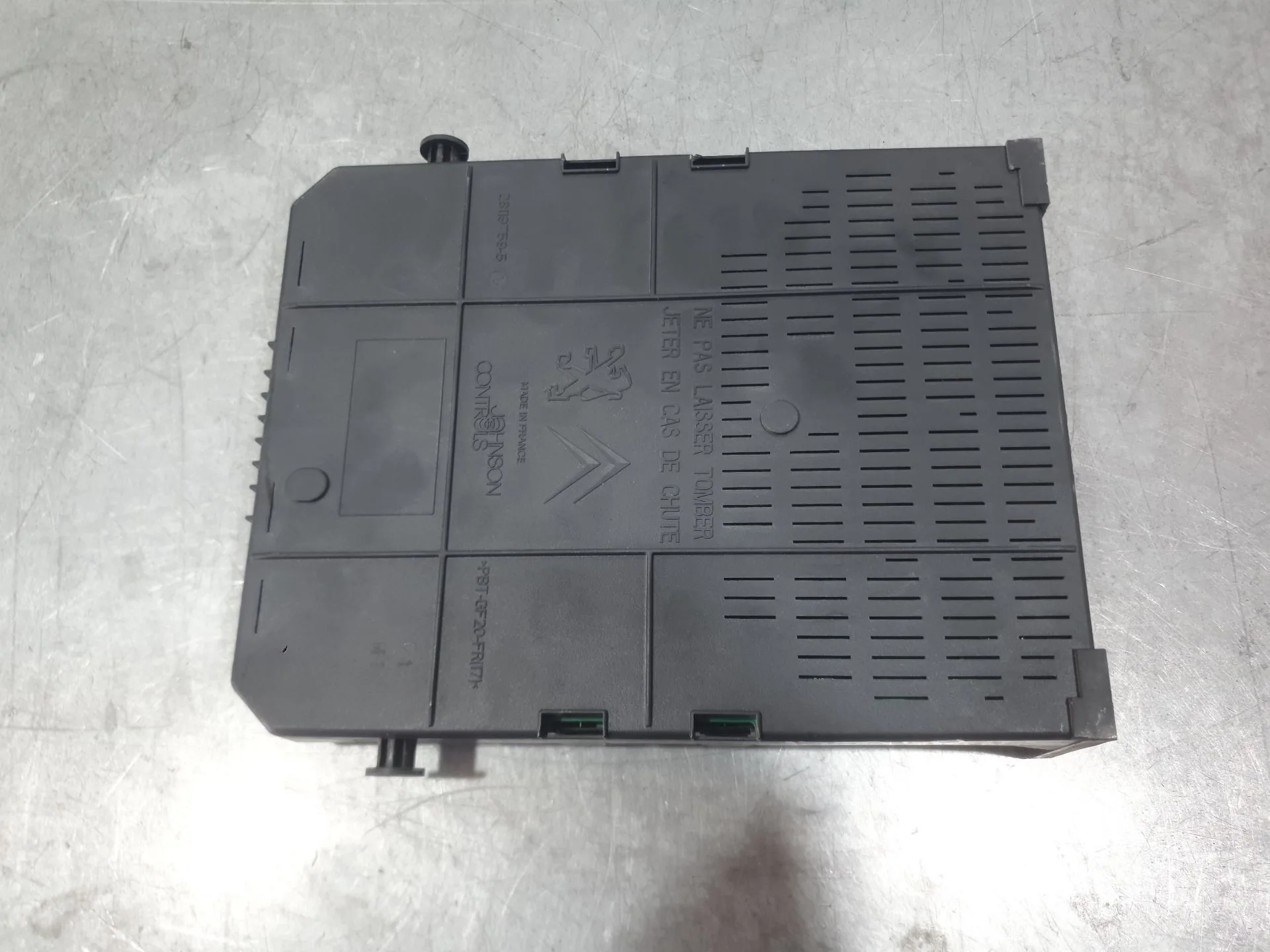 Caja Reles / Fusibles para Citroën Berlingo Multispace (B9)