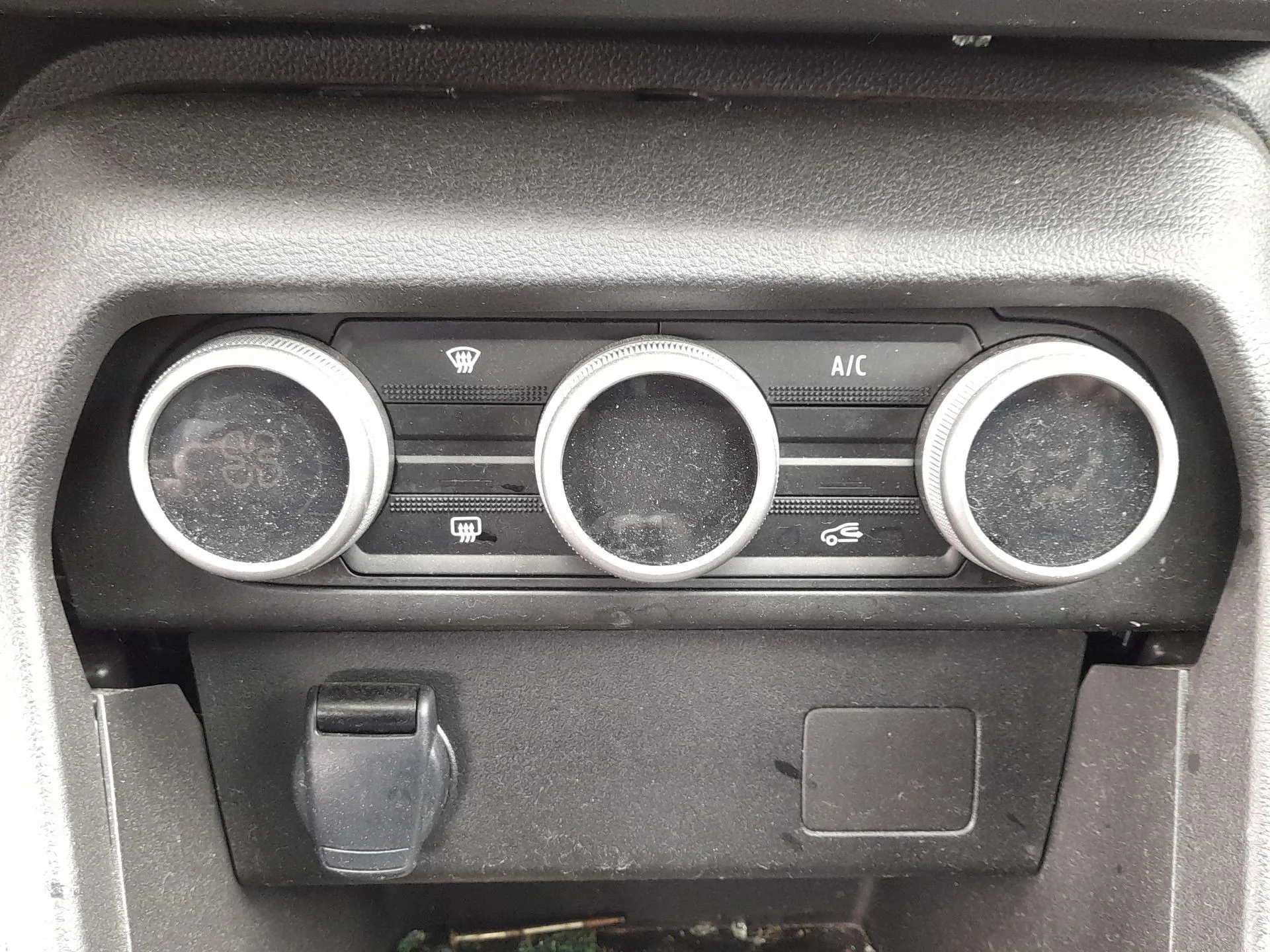 Mando Climatizador para Dacia Sandero Iii