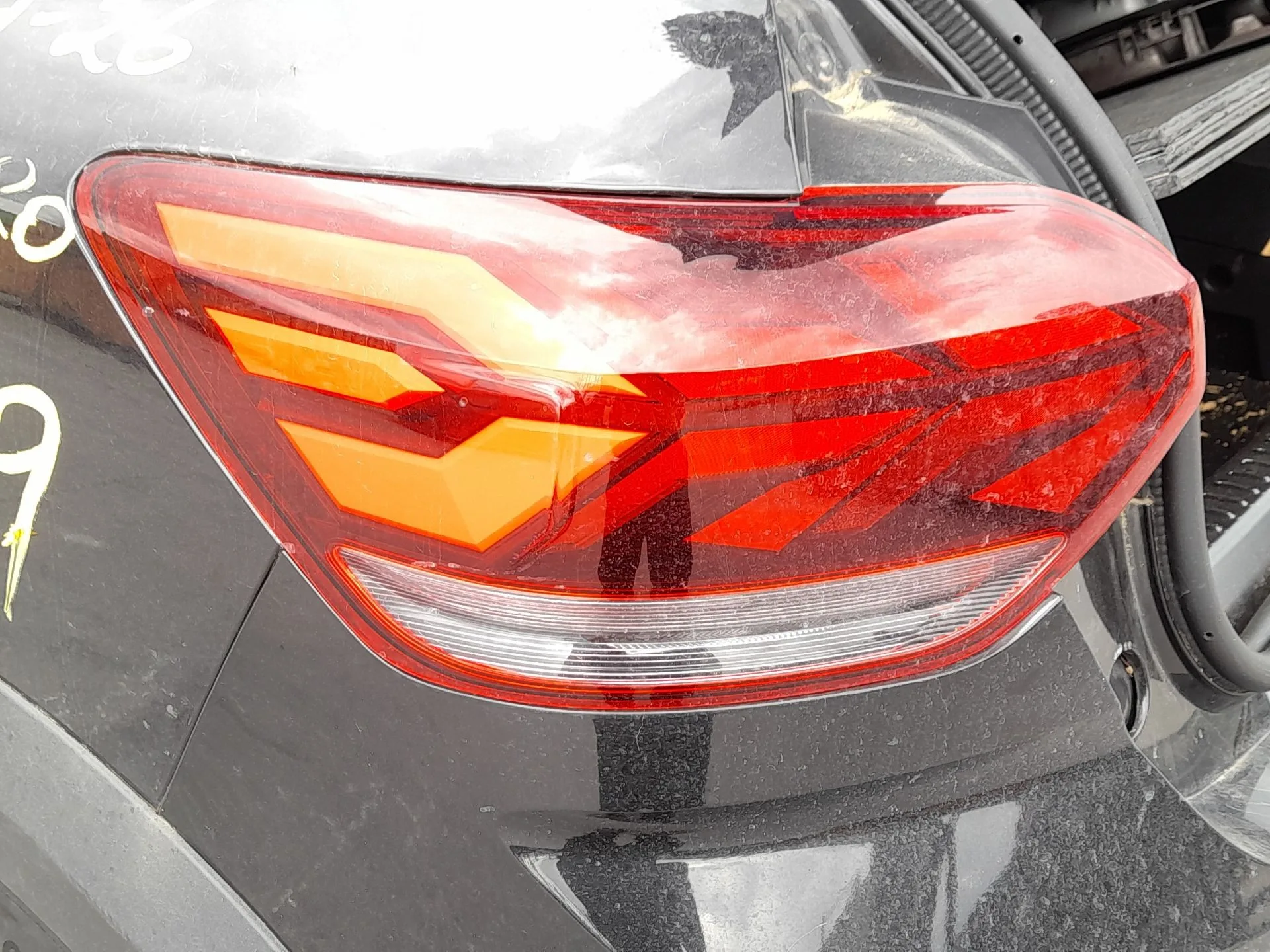 Piloto Trasero Izquierdo para Dacia Sandero Iii