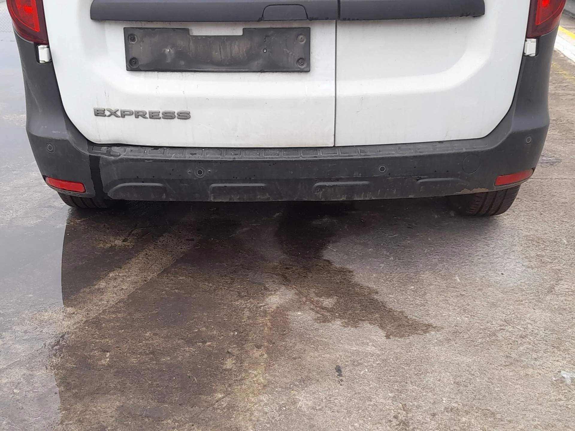 Paragolpes Trasero para Renault Express Furgoneta/Monovolumen