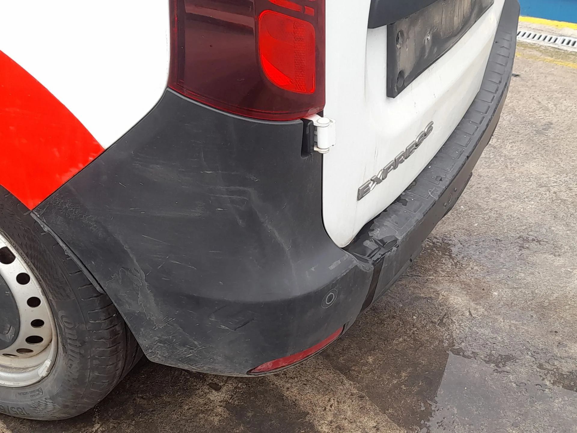 Paragolpes Trasero para Renault Express Furgoneta/Monovolumen