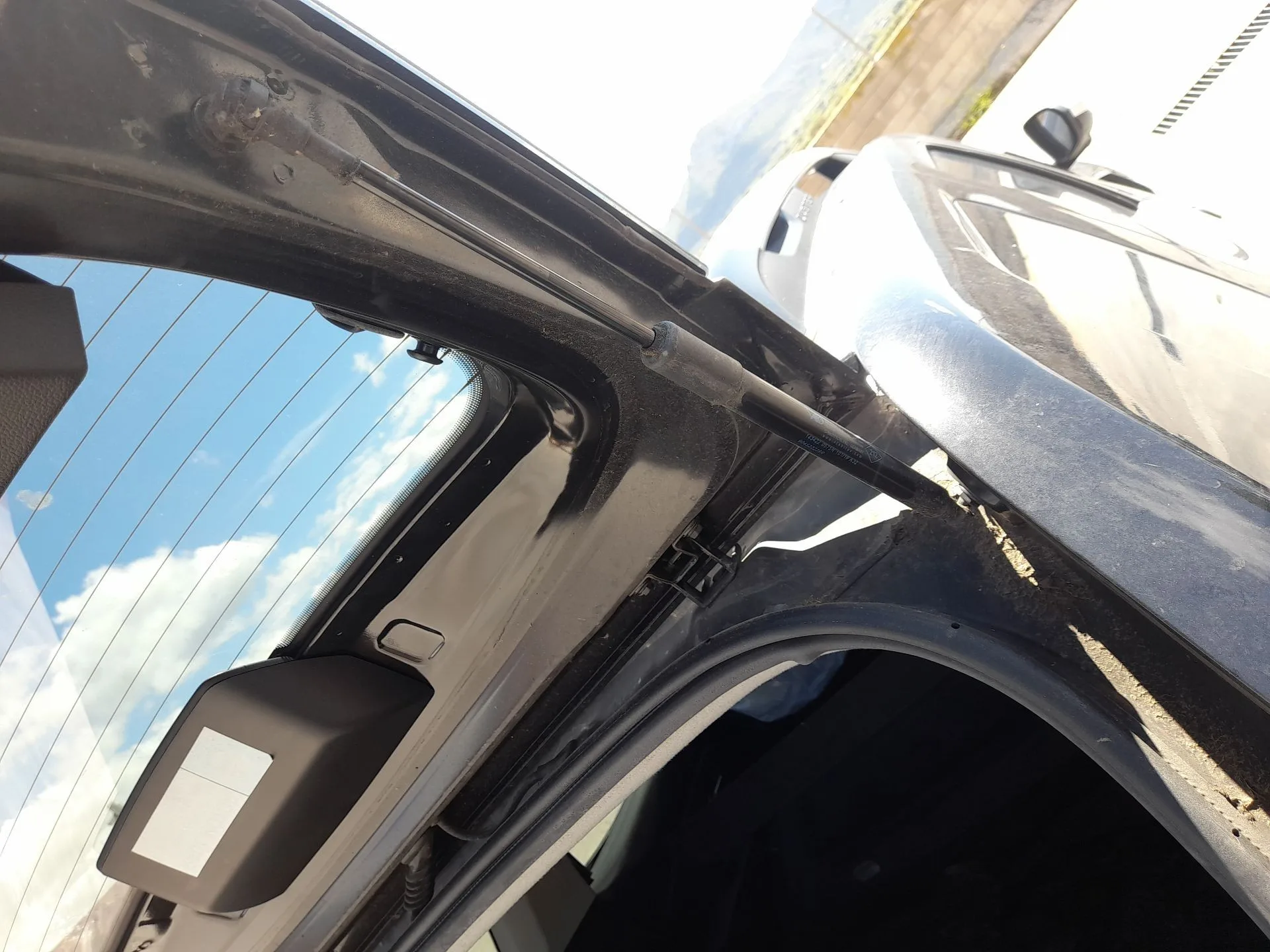 Amortiguadores Maletero / Porton para Dacia Duster (Hm_)