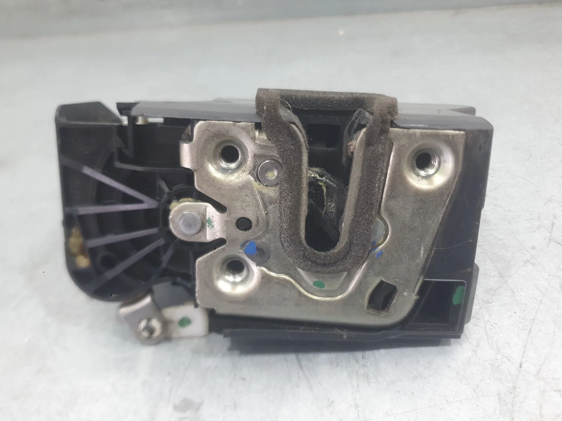 Cerradura Puerta Delantera Derecha para Dacia Duster (Hm_)
