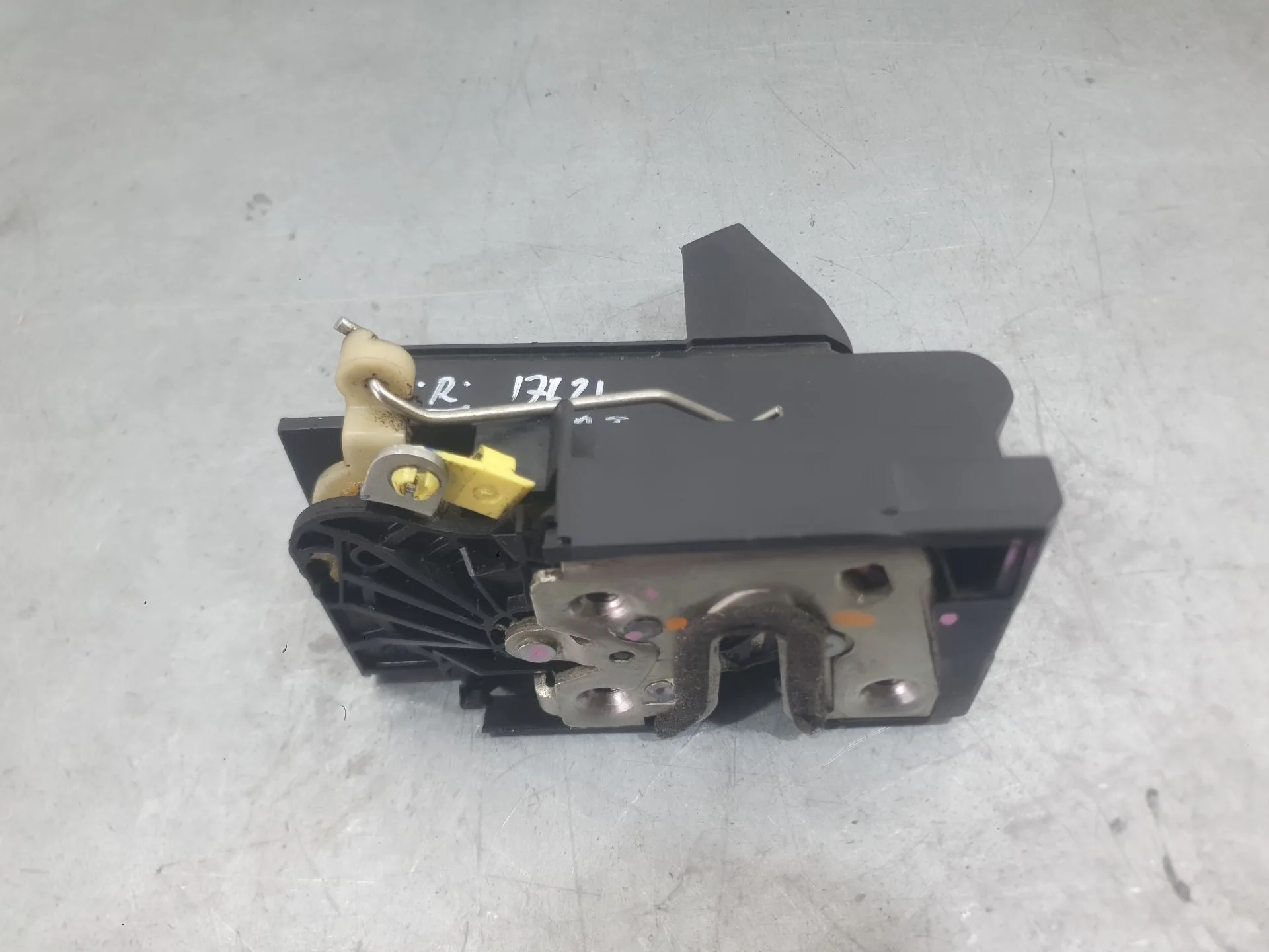Cerradura Puerta Delantera Izquierda para Dacia Duster (Hm_)