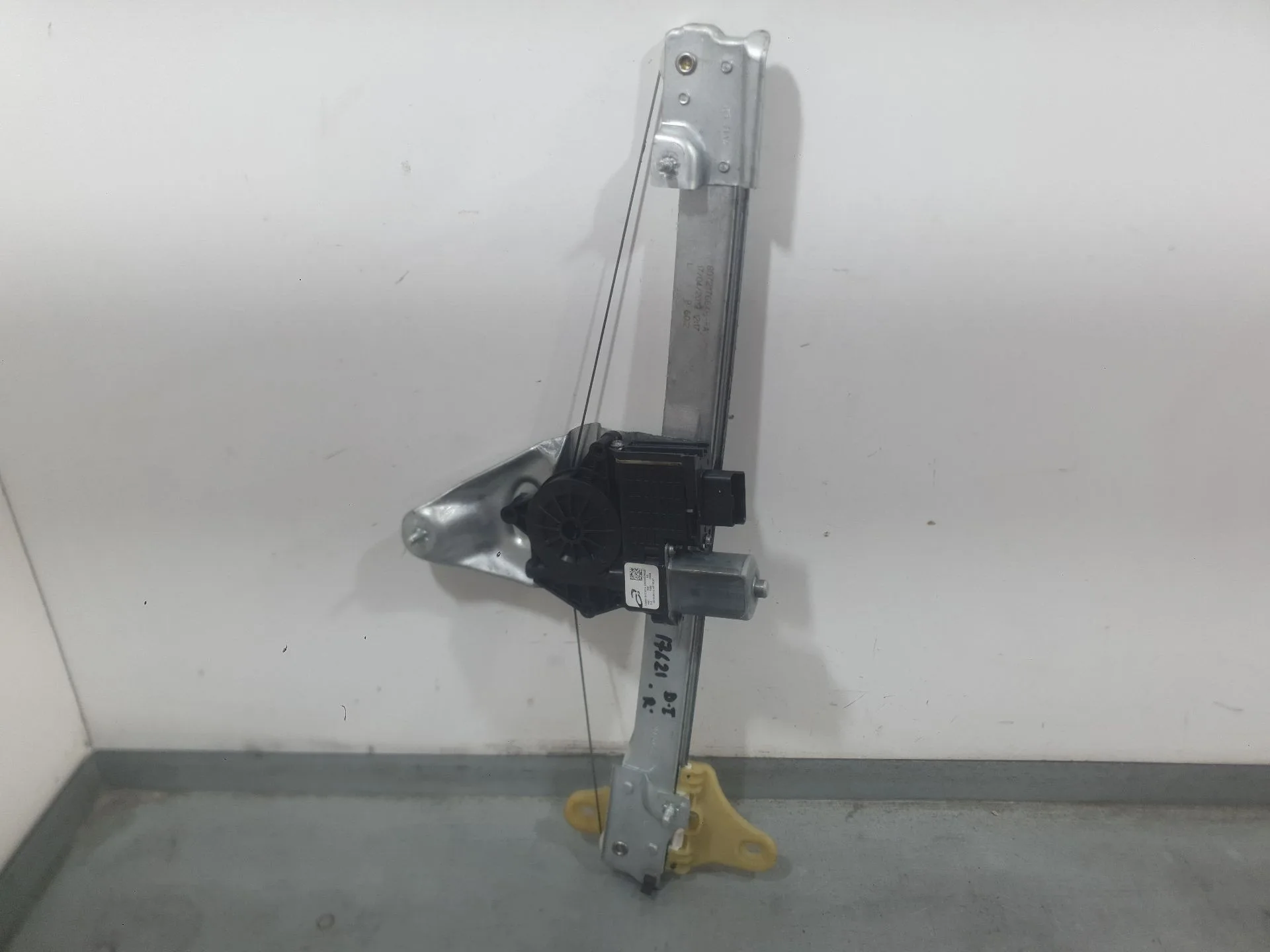 Elevalunas Delantero Izquierdo para Dacia Duster (Hm_)