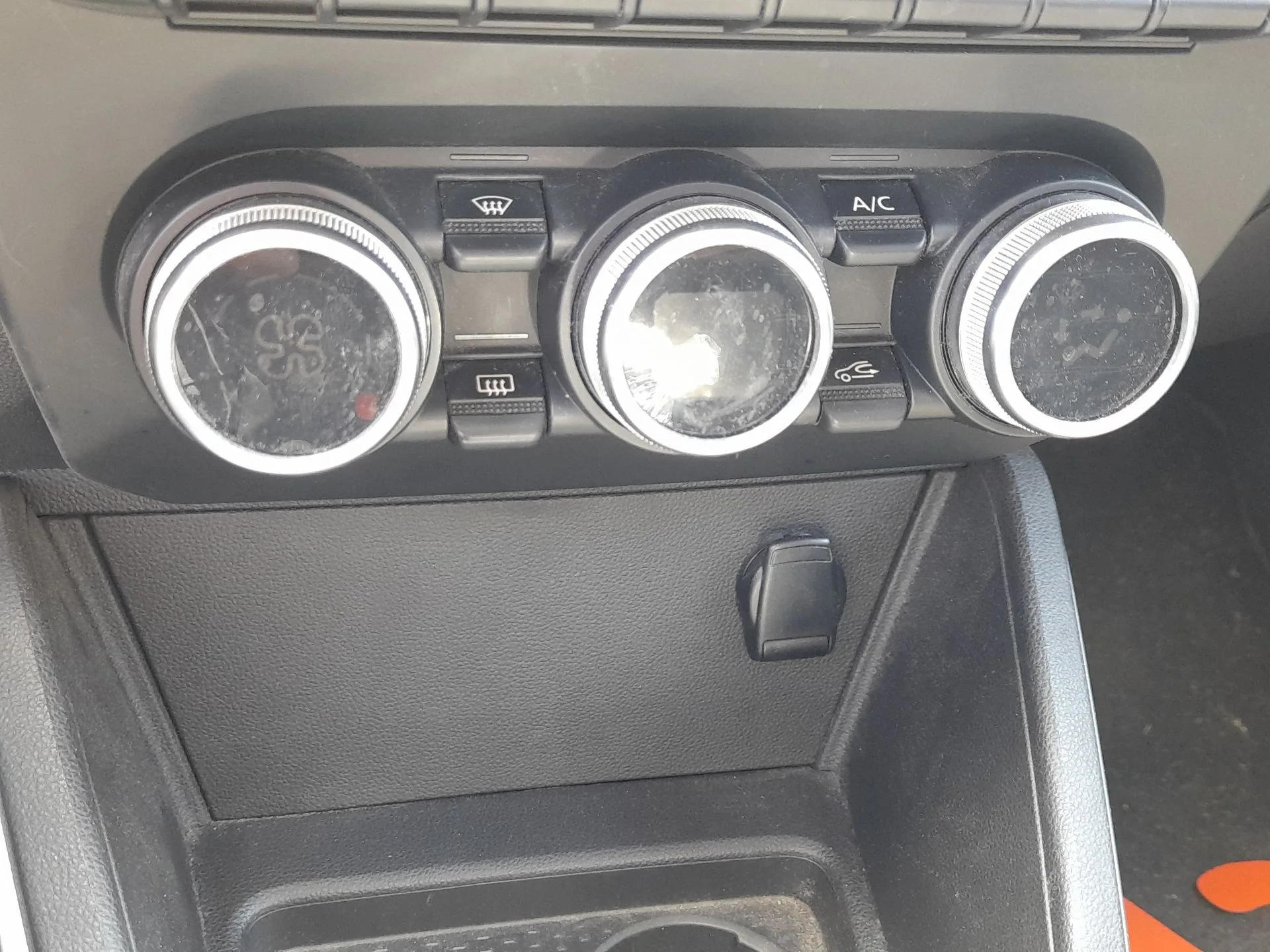 Mando Climatizador para Dacia Duster (Hm_)