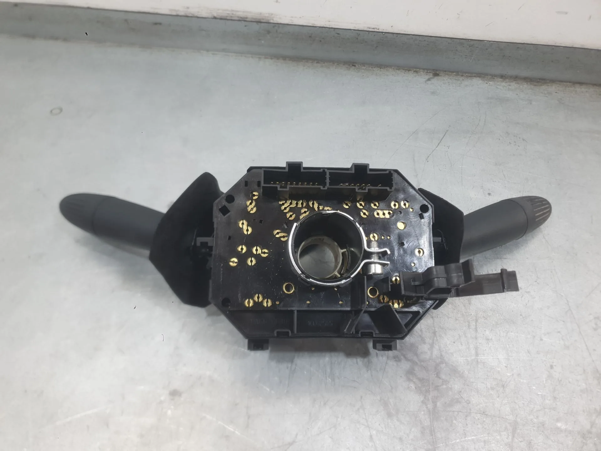 Mando Luces Y Limpia para Ford Ka (Ru8)