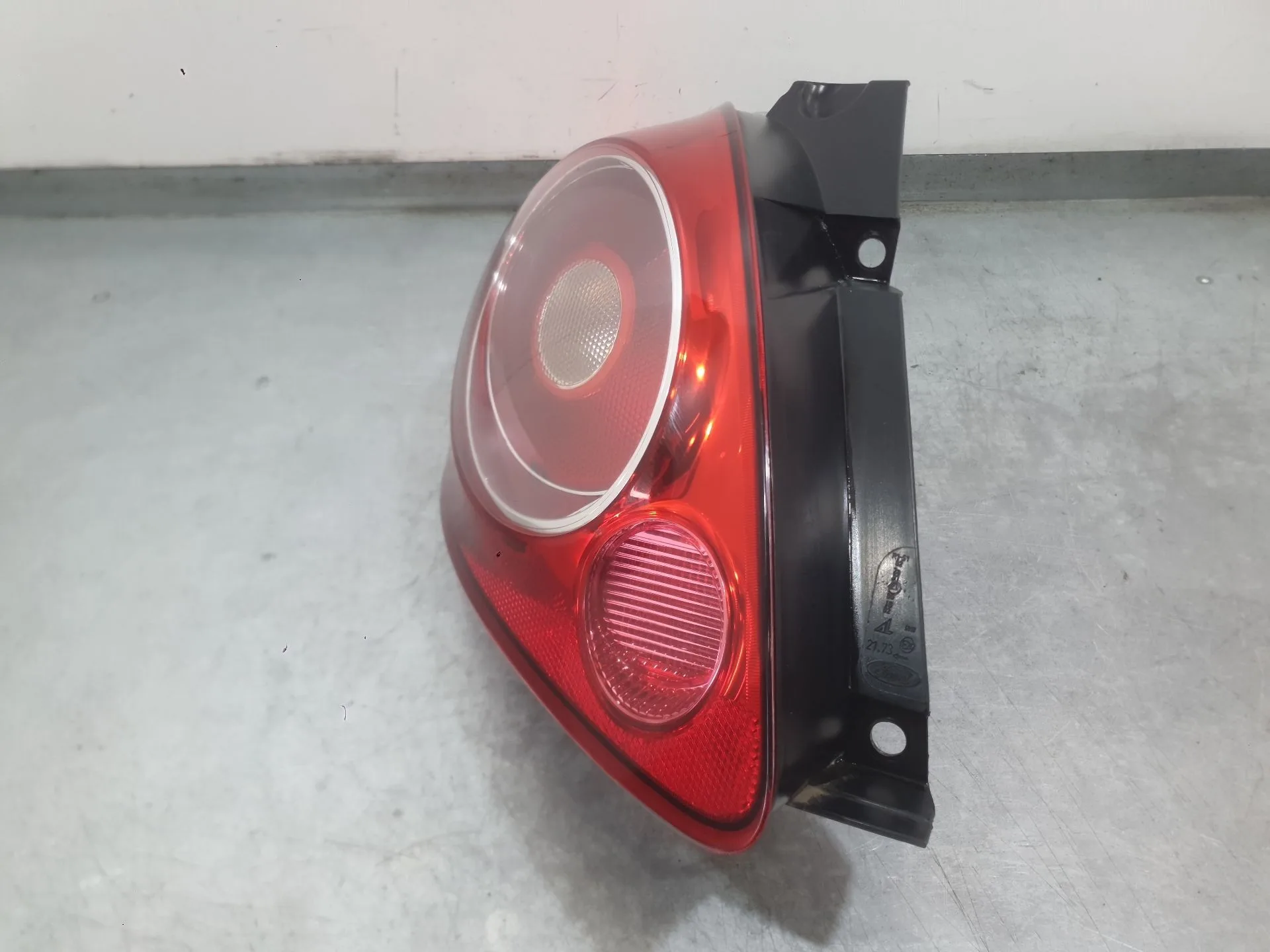 Piloto Trasero Izquierdo para Ford Ka (Ru8)