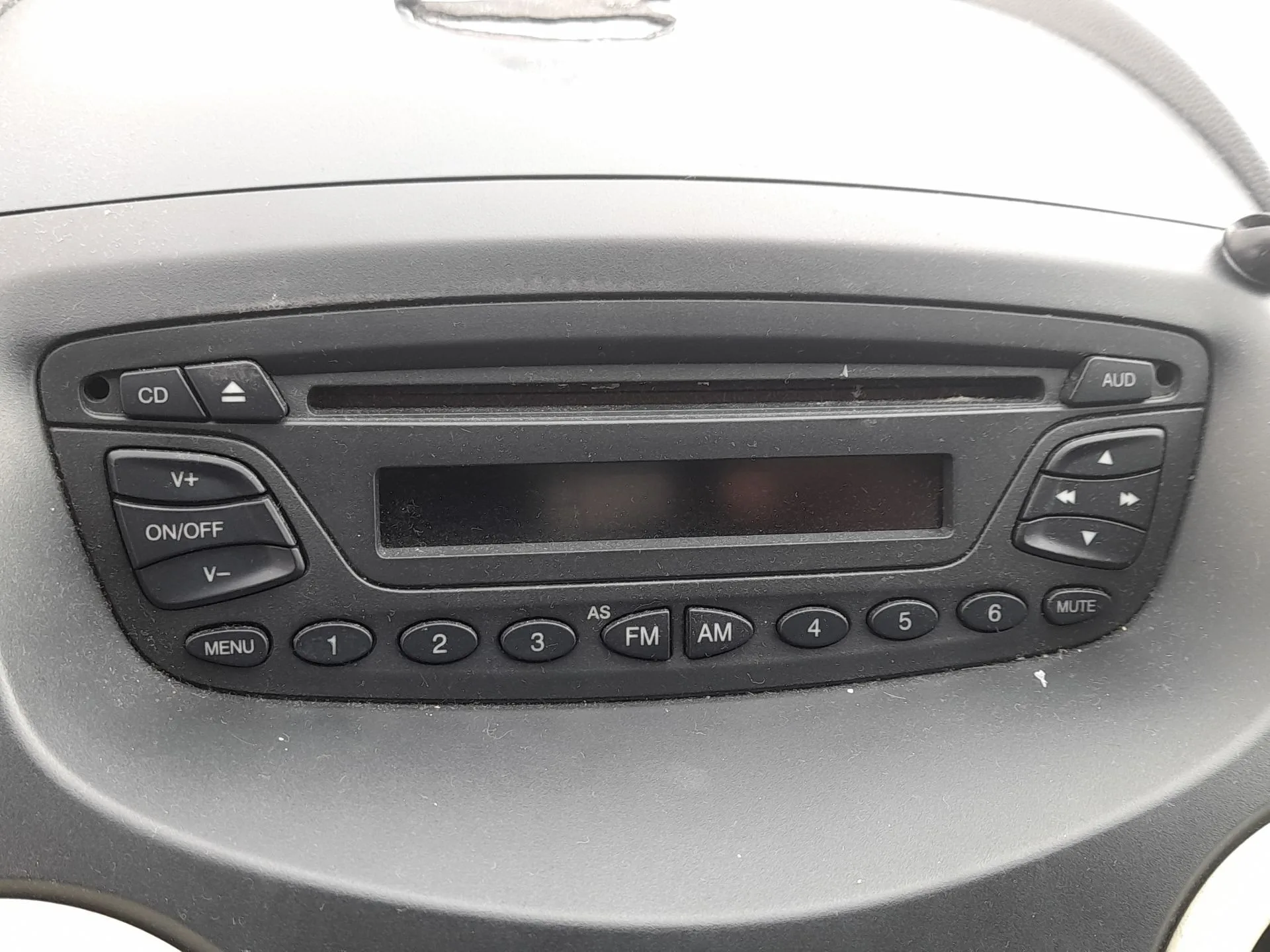 Sistema Audio / Radio Cd para Ford Ka (Ru8)