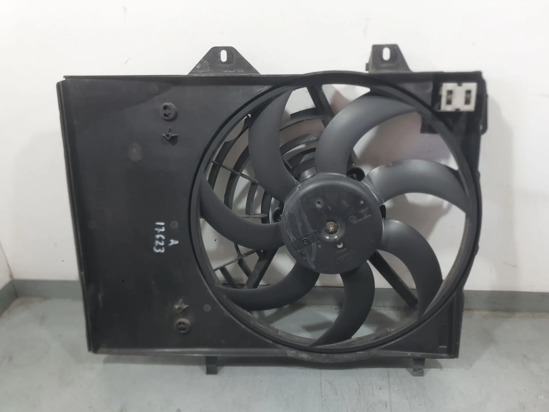 Electroventilador para Citroën C3 Iii (Sx)