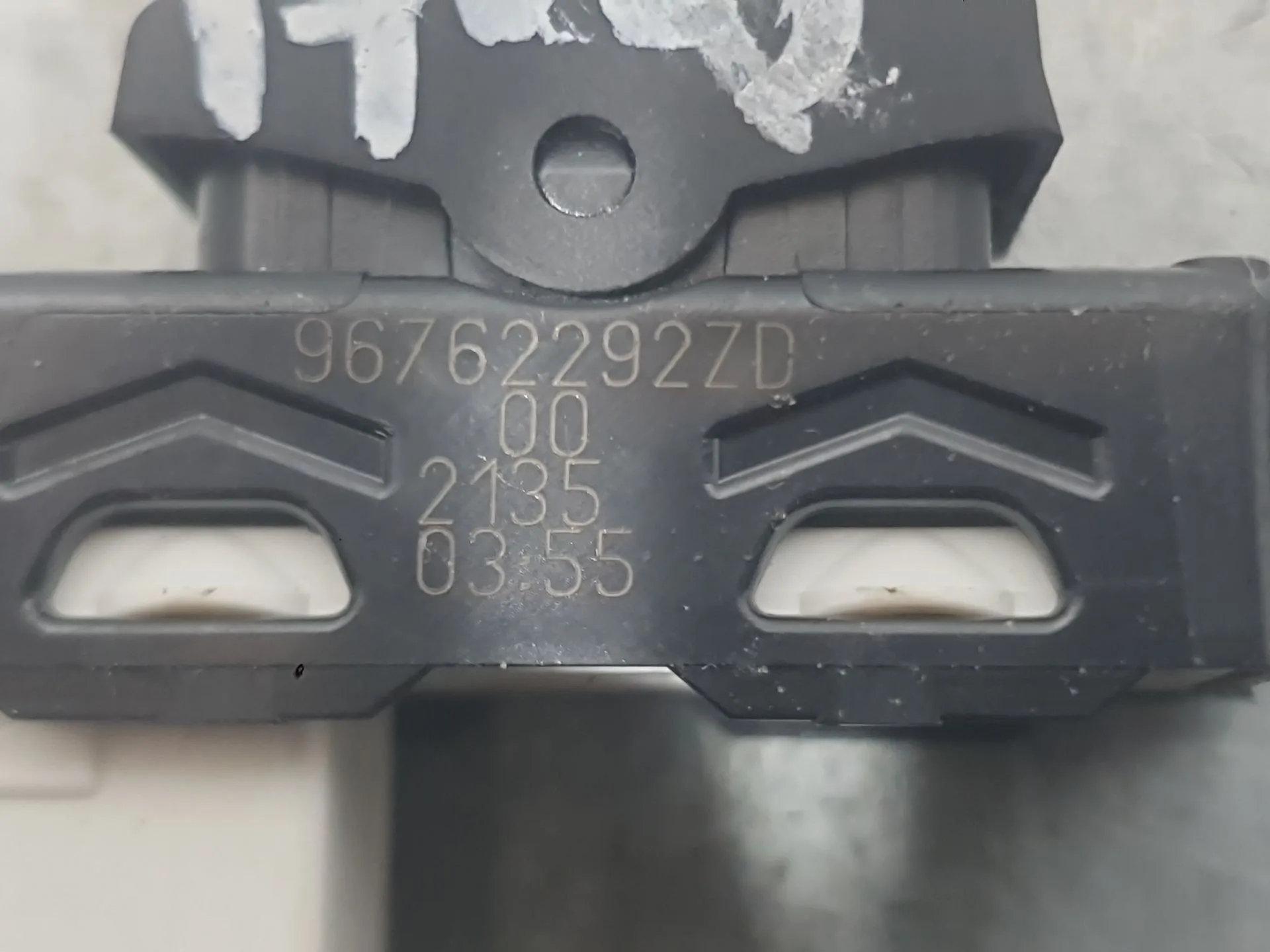 Mando Elevalunas Delantero Derecho para Citroën C3 Iii (Sx)