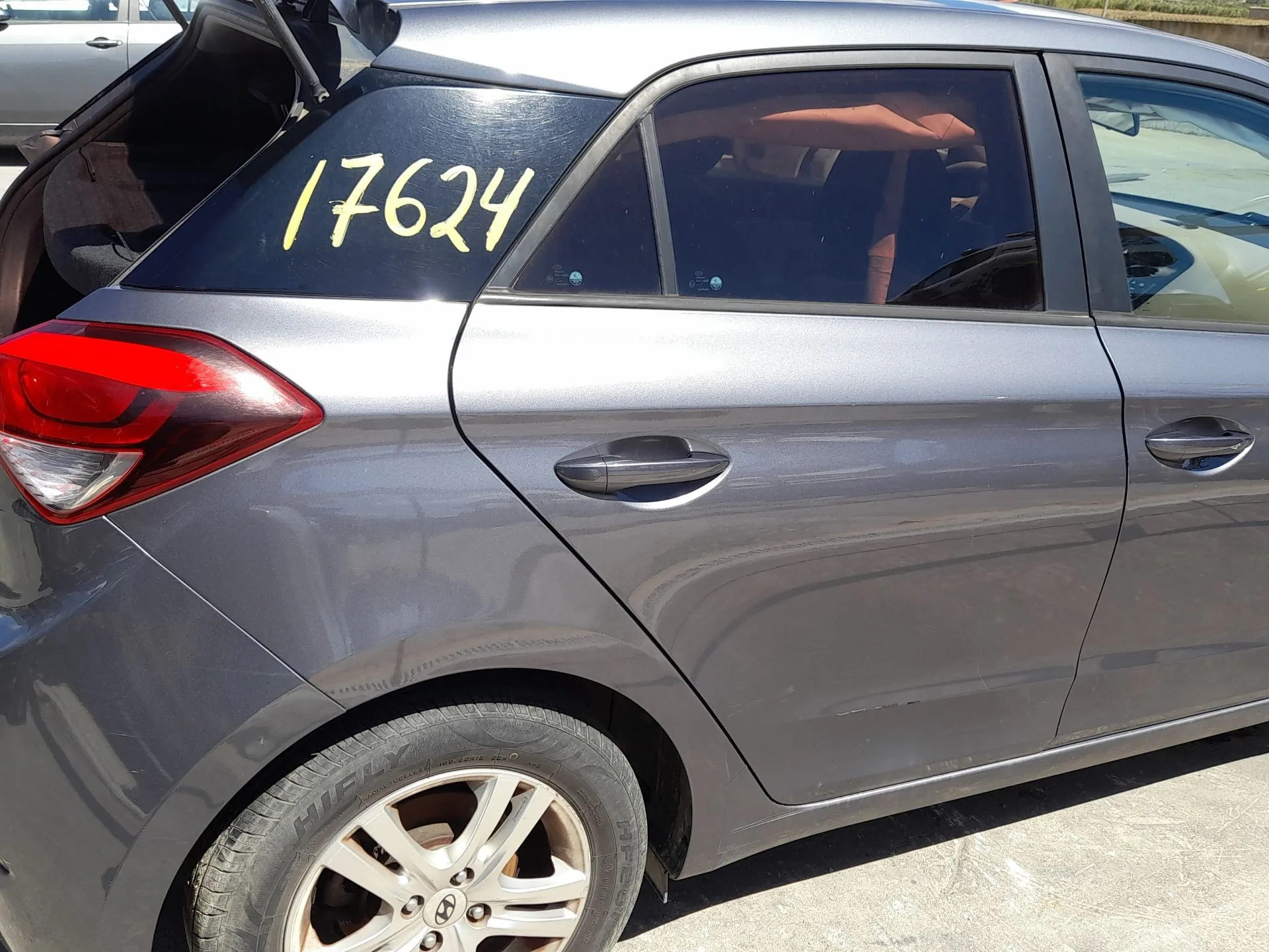 Puerta Trasera Derecha para Hyundai I20 Ii (Gb, Ib)
