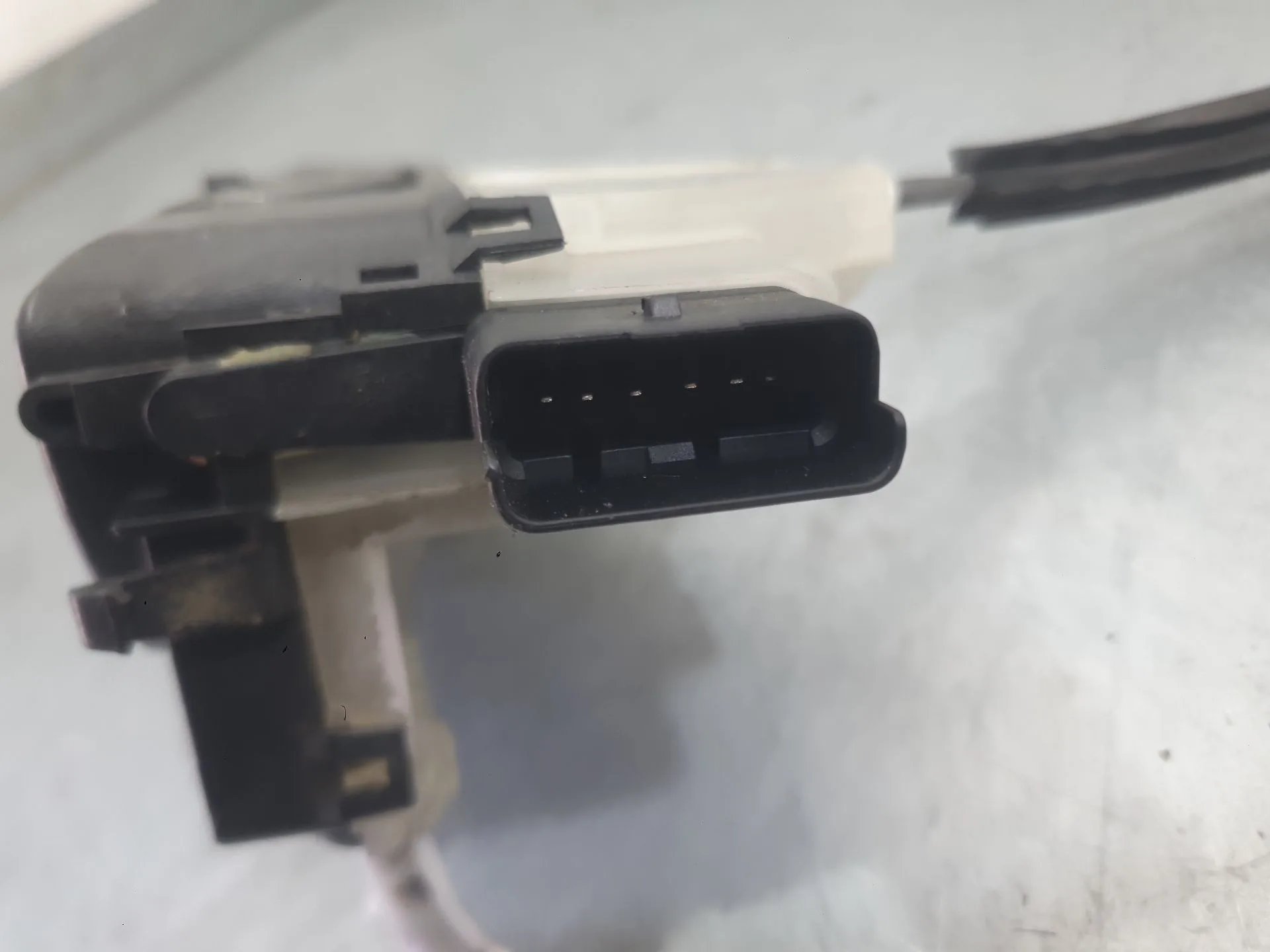 Cerradura Puerta Delantera Izquierda para Opel Corsa F (P2Jo)