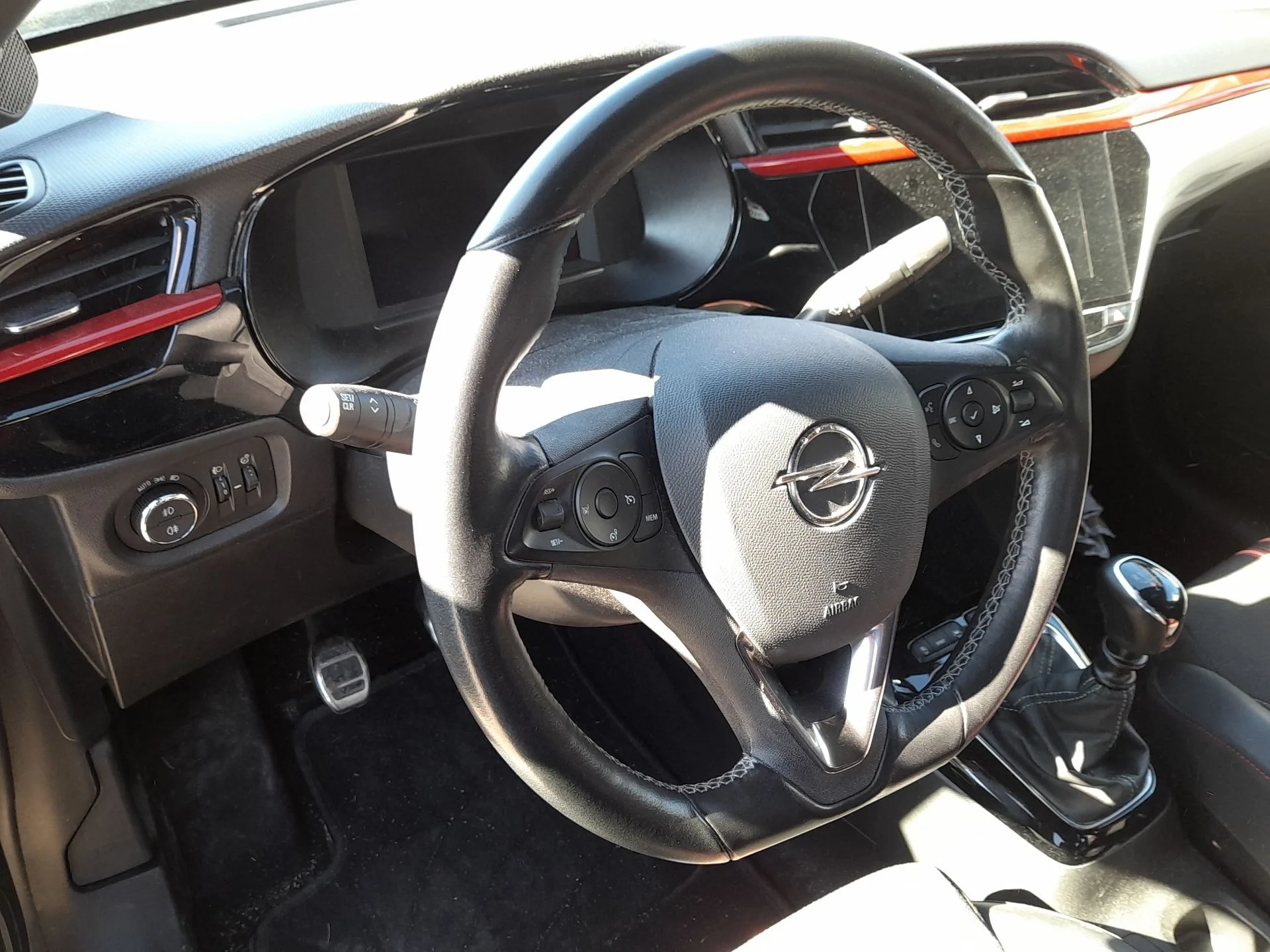 Volante para Opel Corsa F (P2Jo)