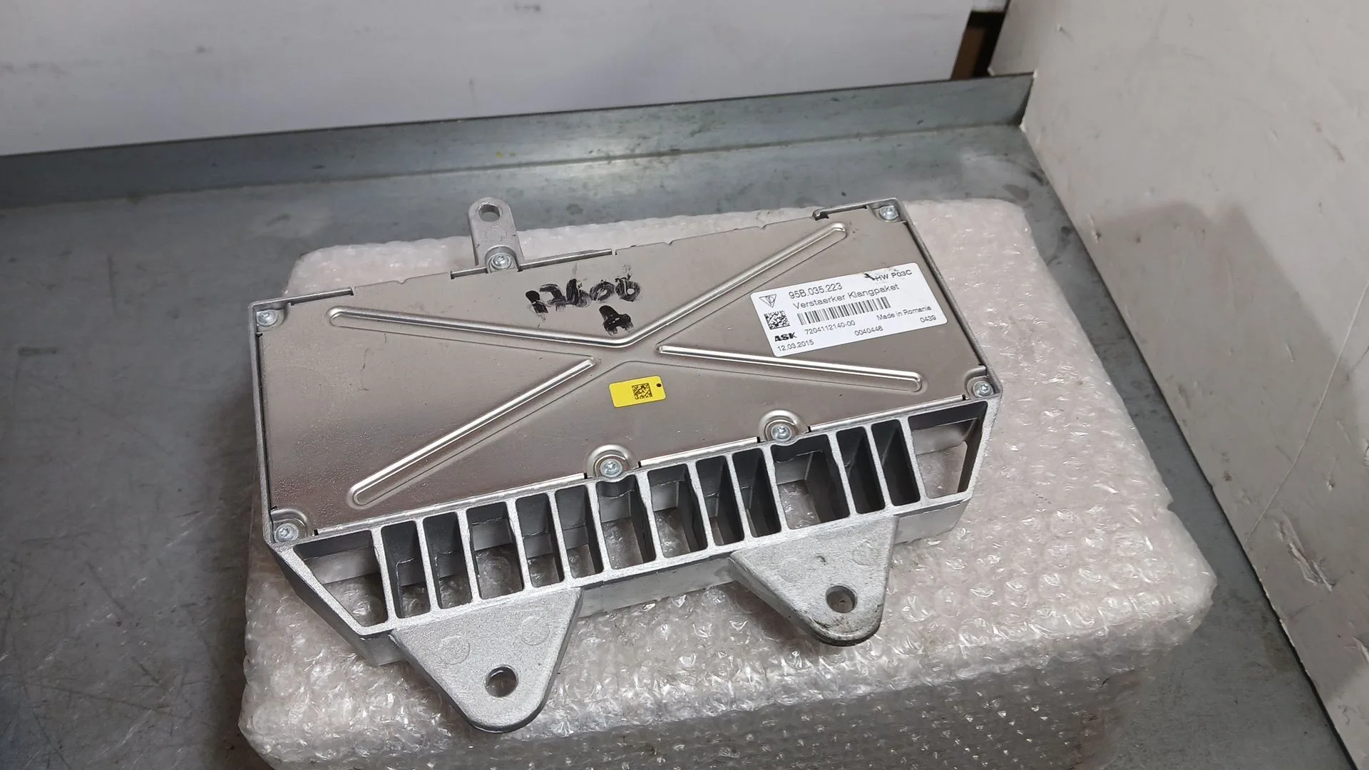 Amplificador Radio para Porsche Macan (95B)