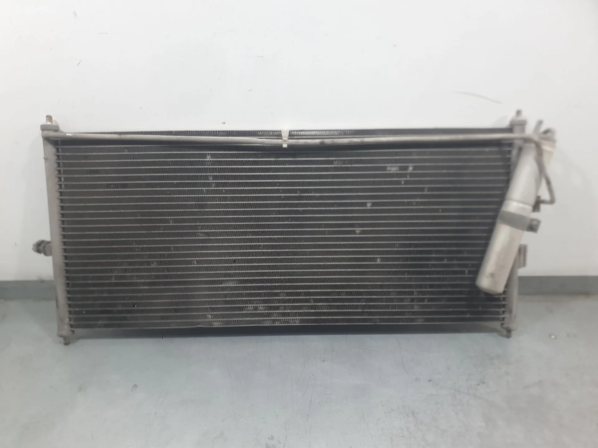 Condensador / Radiador Aire Acondicionado para Nissan Primera Hatchback (P12)