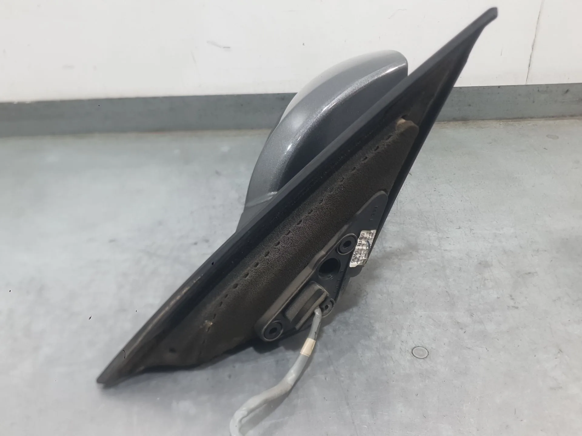 Retrovisor Derecho para Nissan Primera Hatchback (P12)