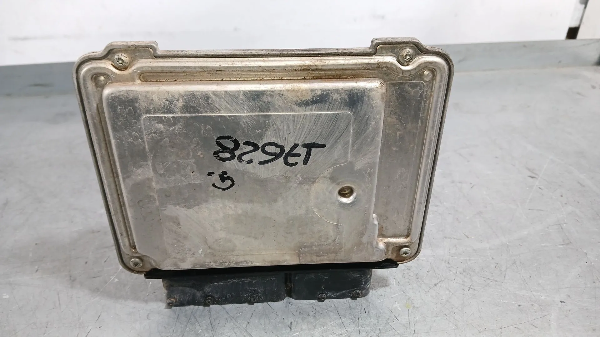 Centralita Motor Uce para Opel Vectra C Gts (Z02)