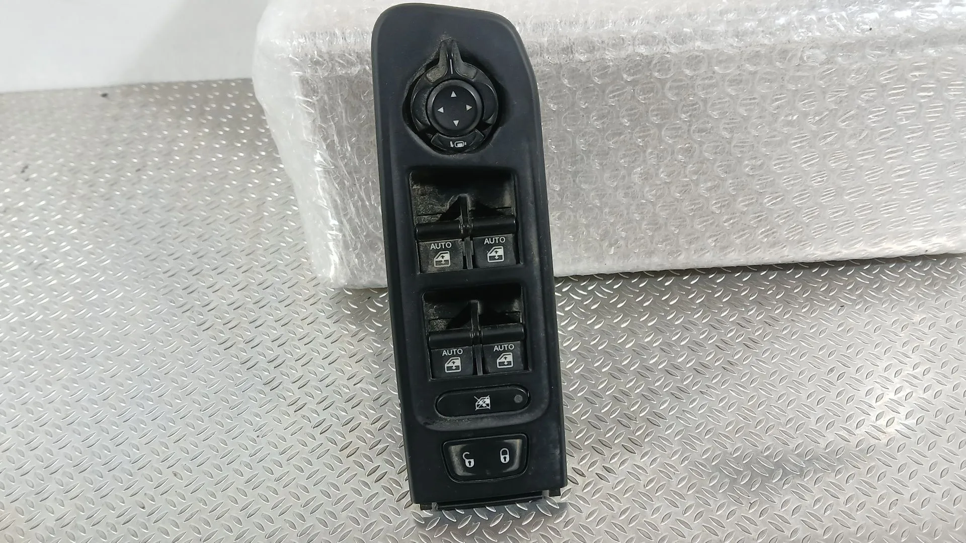 Mando Elevalunas Delantero Izquierdo para Jeep Renegade Suv (Bu, B1, Bv)