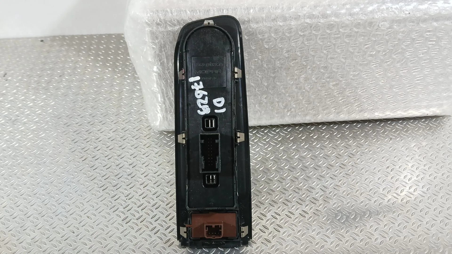 Mando Elevalunas Delantero Izquierdo para Jeep Renegade Suv (Bu, B1, Bv)
