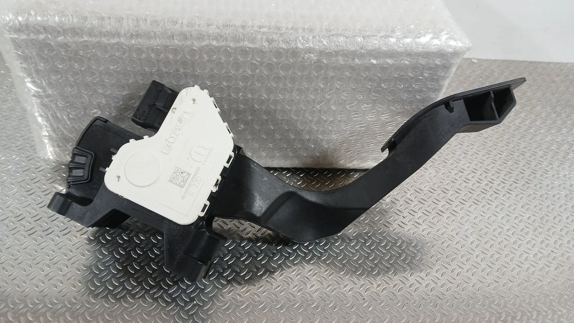 Potenciometro Pedal para Jeep Renegade Suv (Bu, B1, Bv)