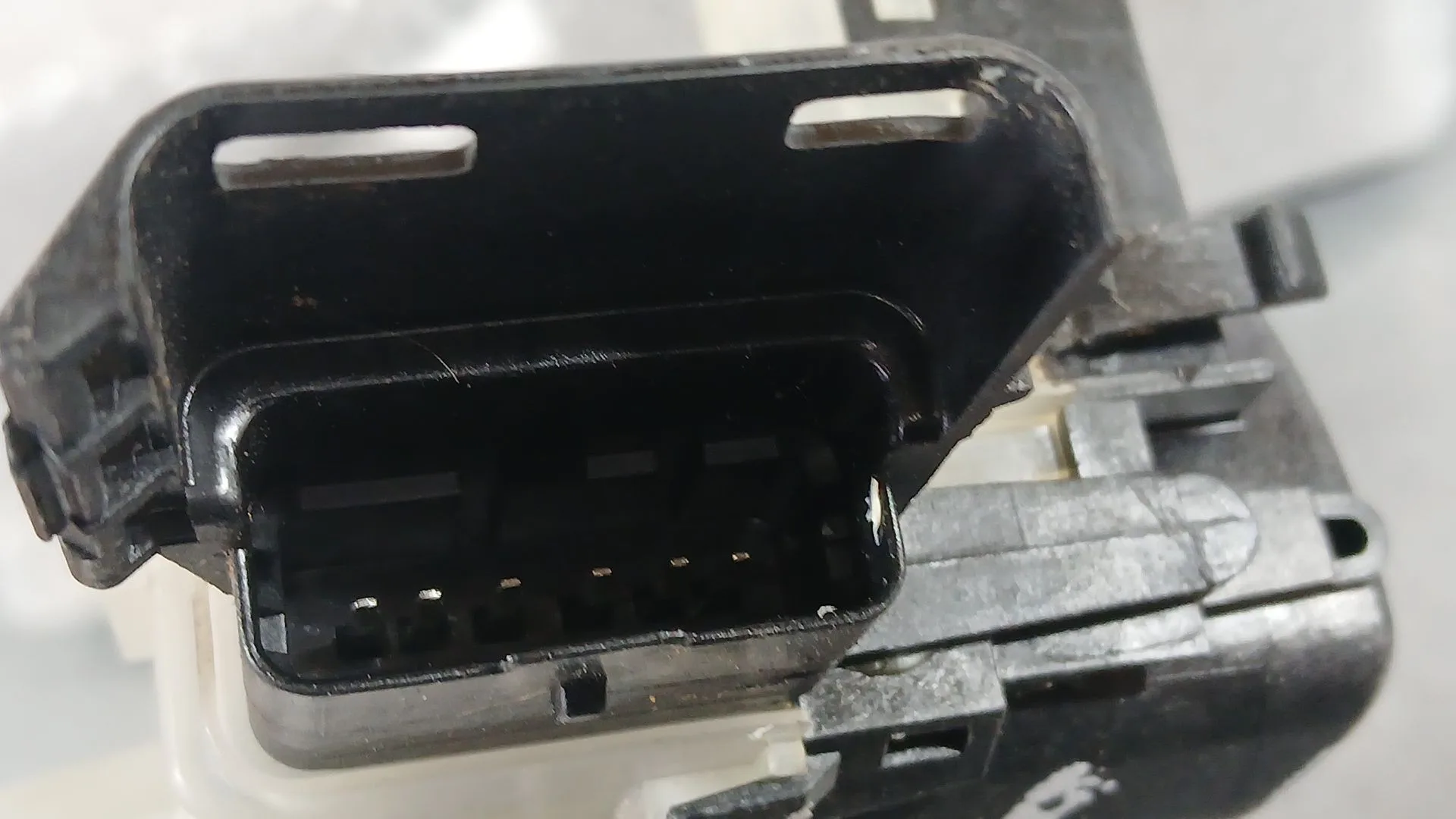 Cerradura Puerta Trasera Izquierda para Opel Corsa F (P2Jo)