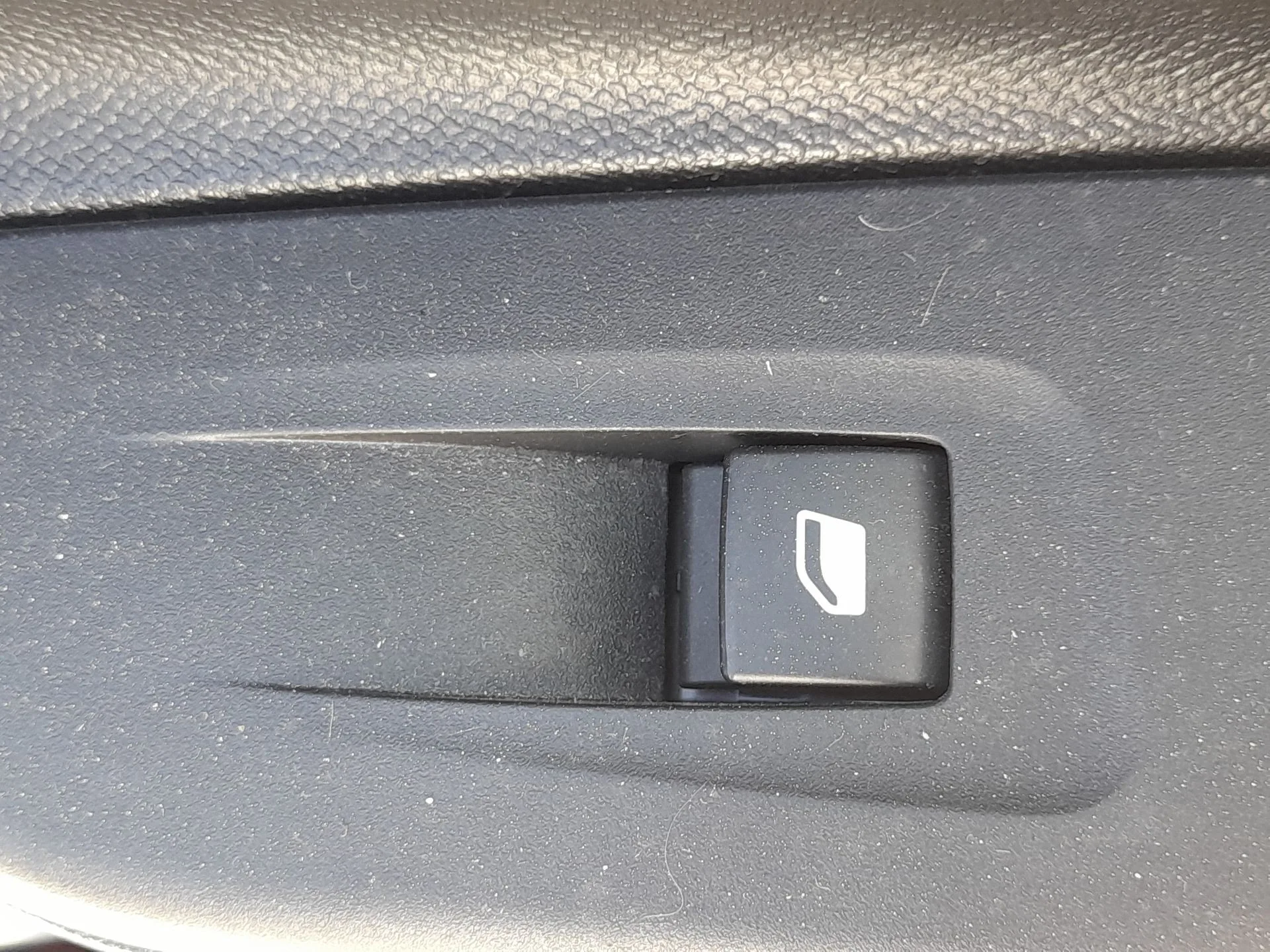 Mando Elevalunas Delantero Derecho para Opel Corsa F (P2Jo)