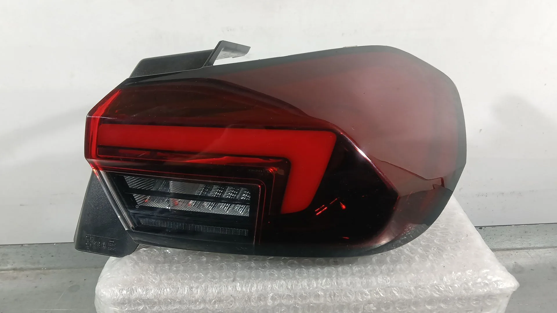 Piloto Trasero Derecho Exterior para Opel Corsa F (P2Jo)