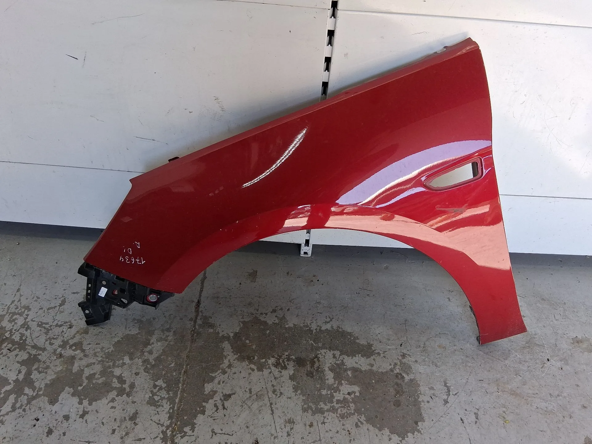 Aleta Delantera Izquierda para Opel Astra K (B16)