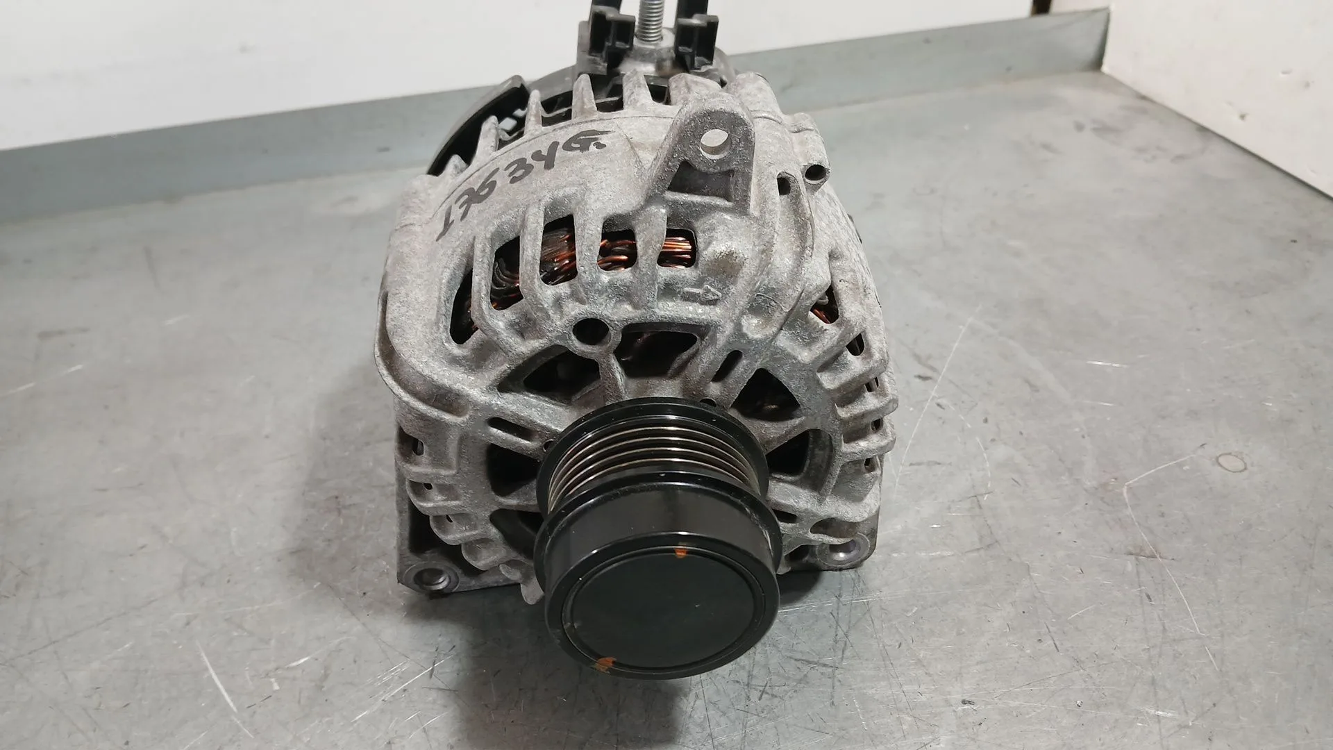 Alternador para Opel Astra K (B16)