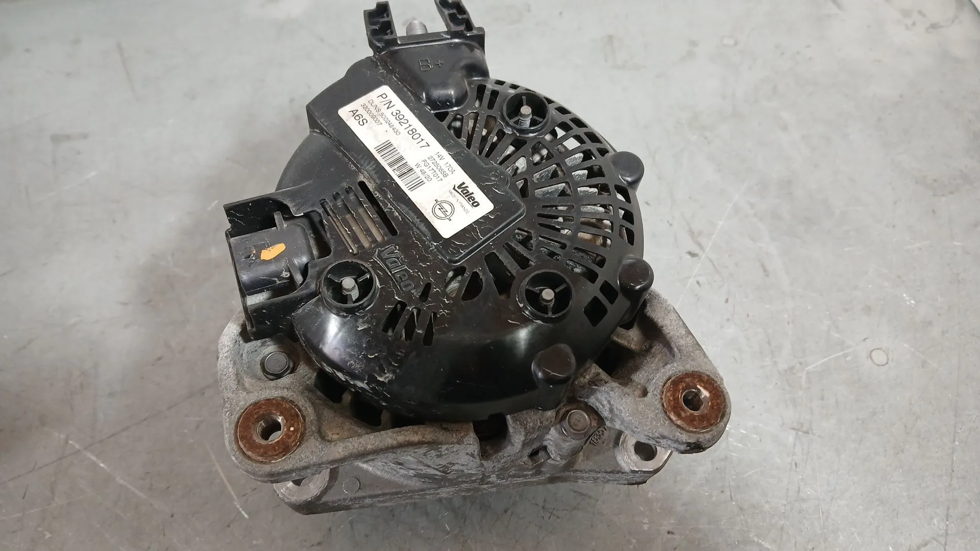Alternador para Opel Astra K (B16)