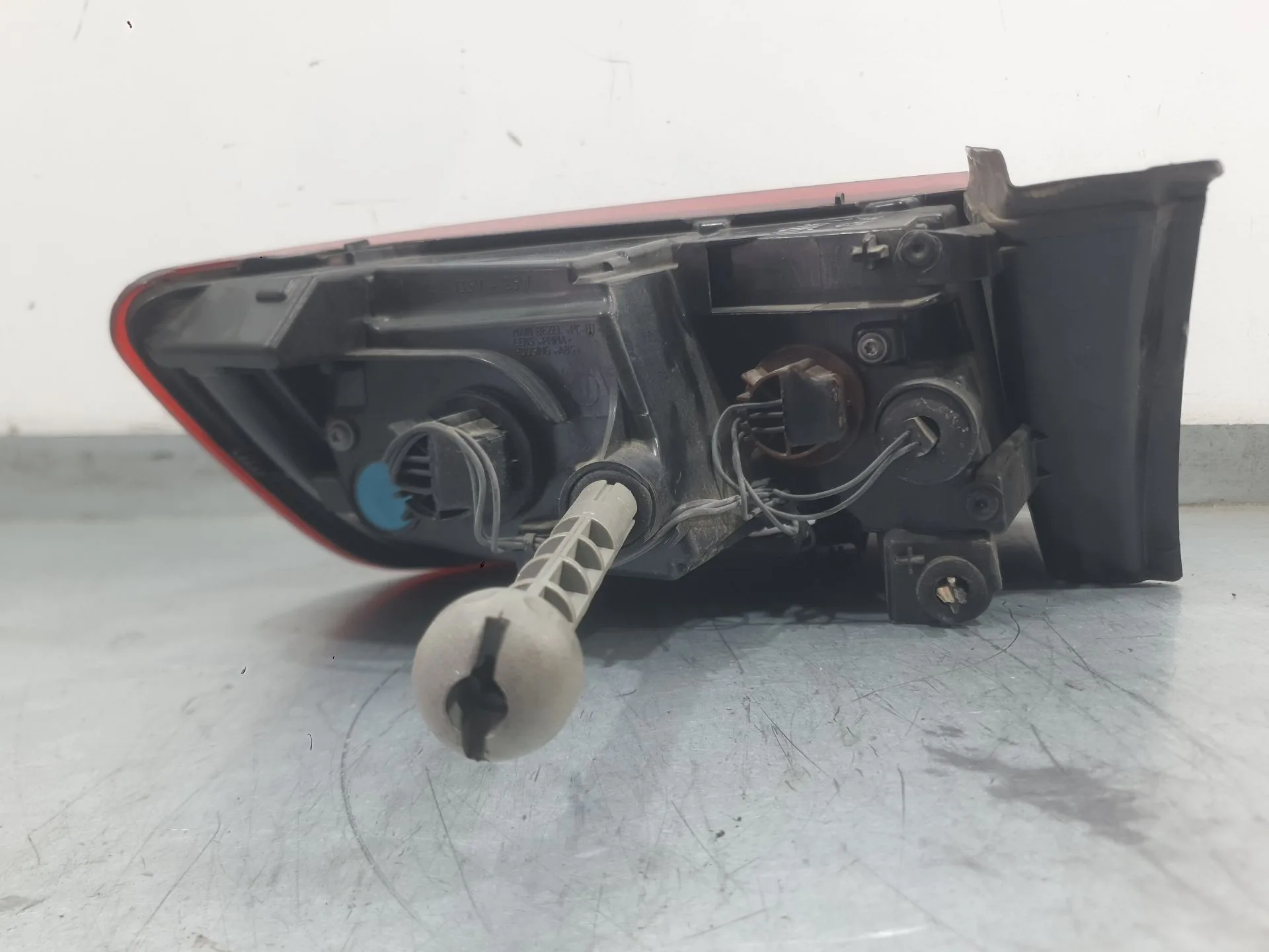 Piloto Trasero Derecho Exterior para Renault Megane Iv Hatchback (B9A/M/N_)