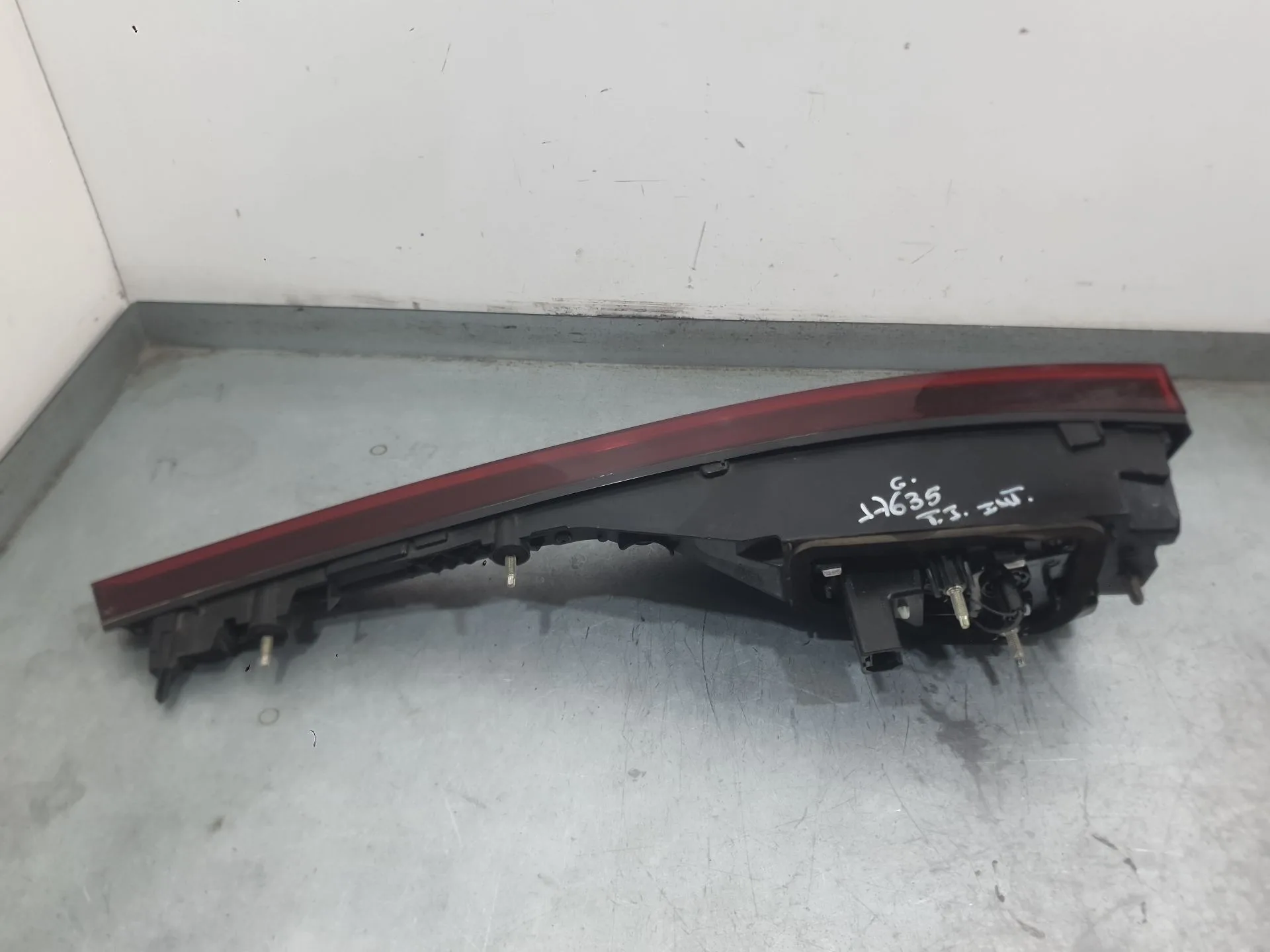 Piloto Trasero Izquierdo Interior para Renault Megane Iv Hatchback (B9A/M/N_)
