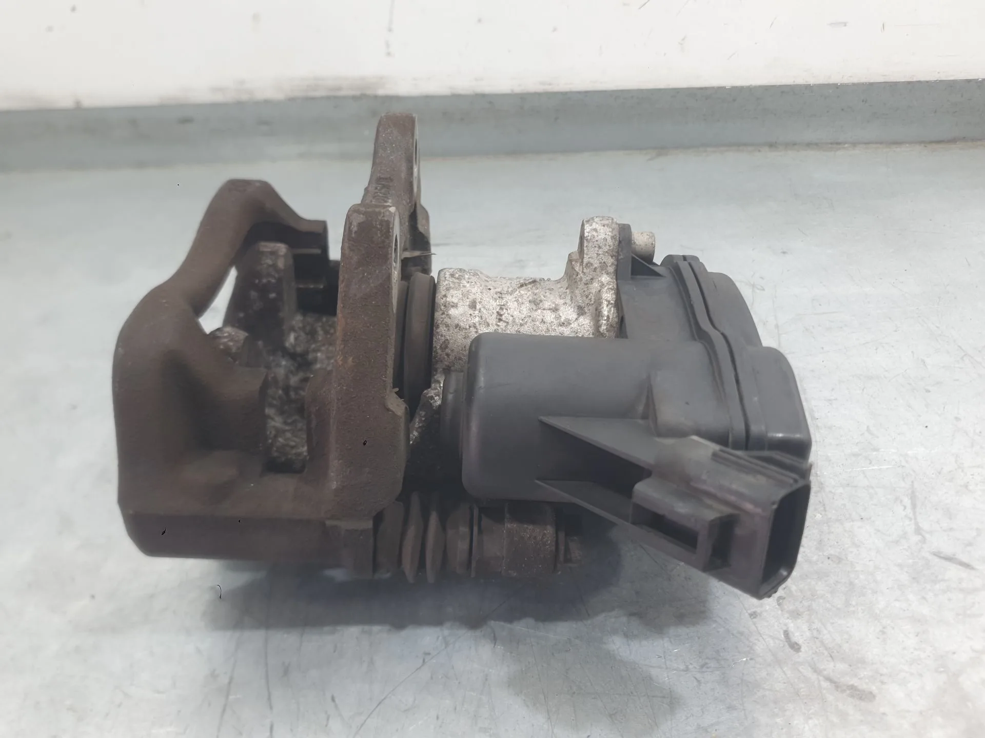 Pinza Freno Trasera Derecha para Renault Megane Iv Hatchback (B9A/M/N_)