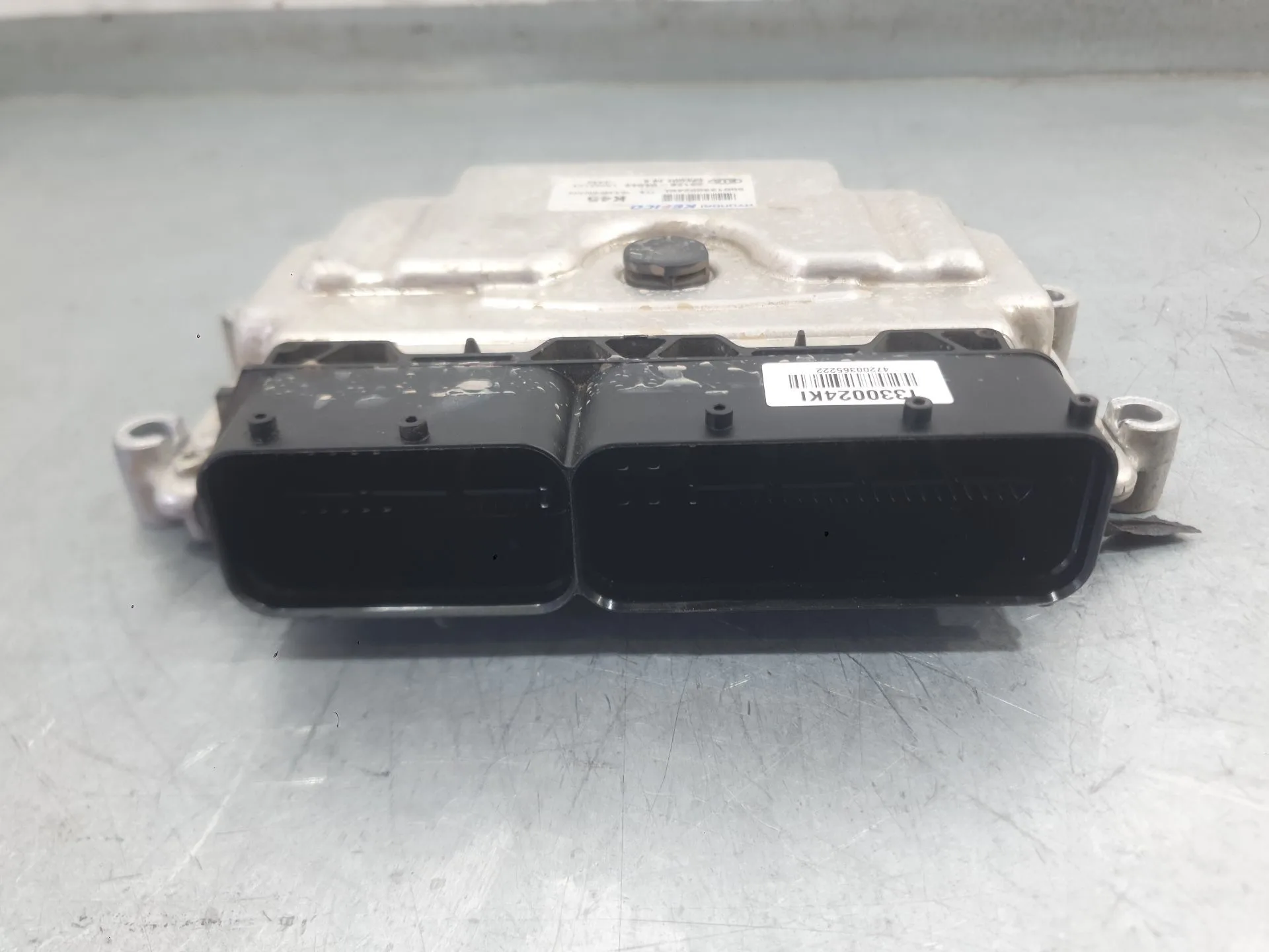 Centralita Motor Uce para Kia Stonic (Yb)