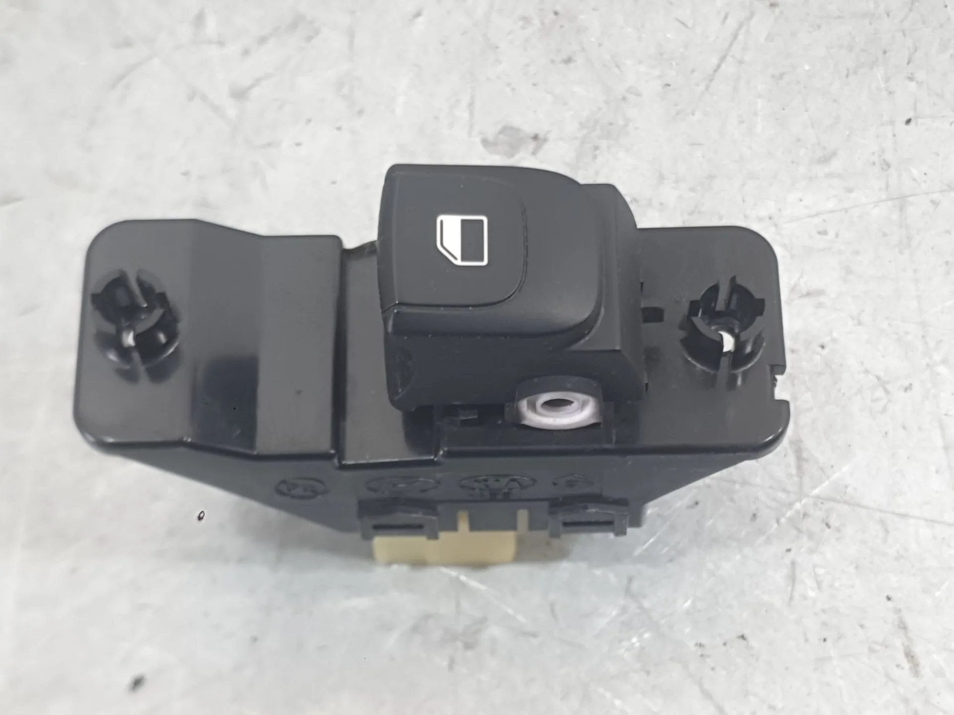 Mando Elevalunas Trasero Derecho para Kia Stonic (Yb)