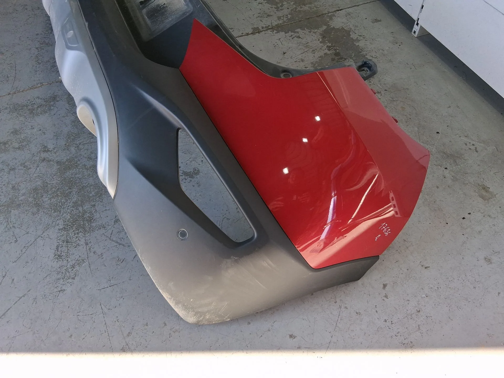 Paragolpes Trasero para Kia Stonic (Yb)